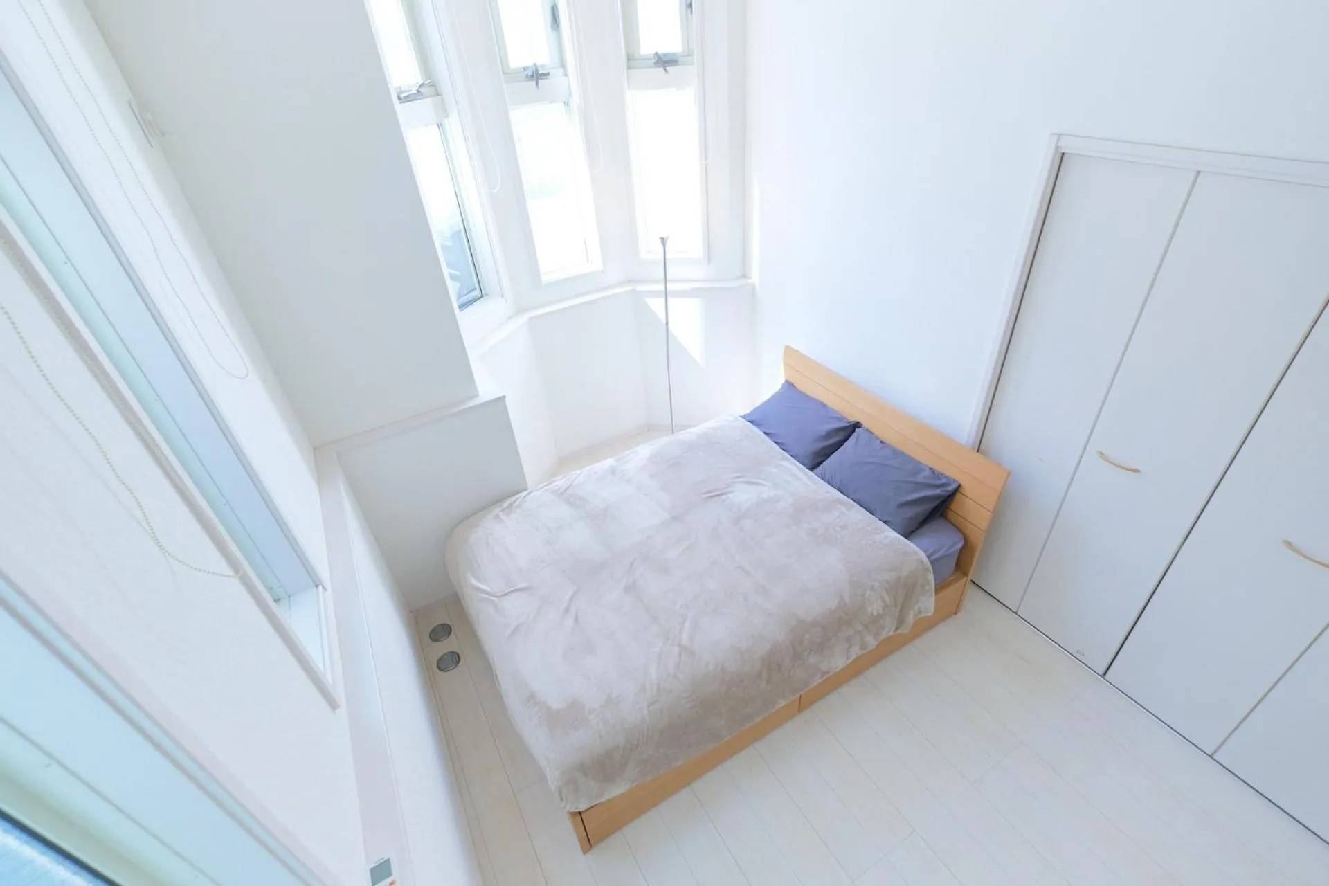 Bed in Soshigaya Apartment by Tranova