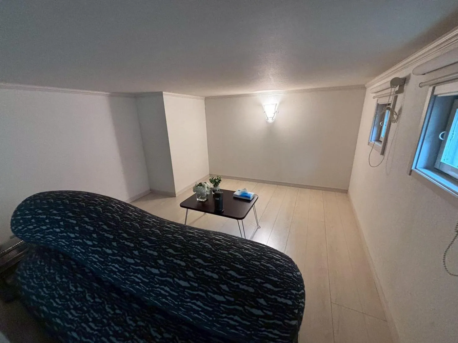 Soshigaya Apartment by Tranova