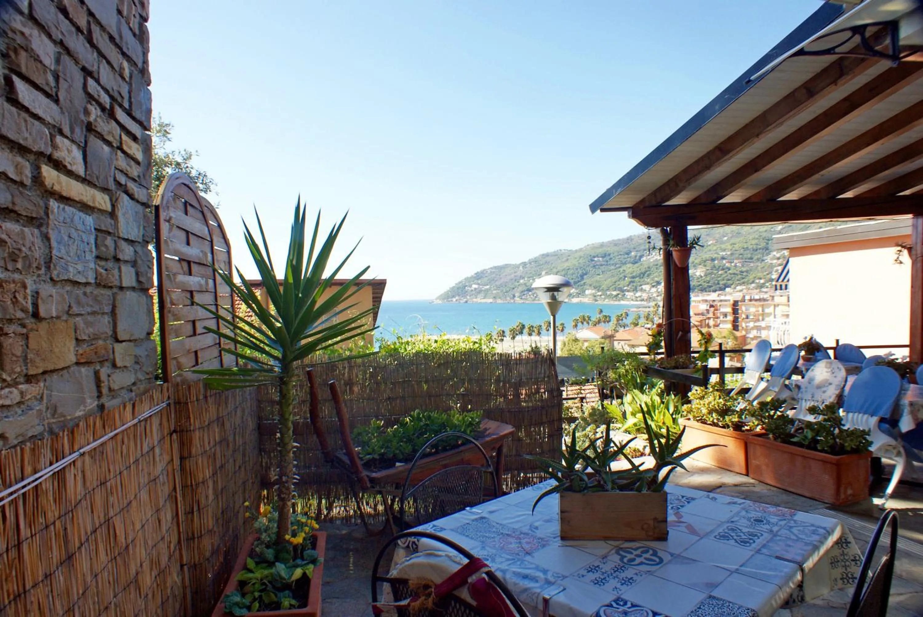 Balcony/Terrace in Albergo La Pineta