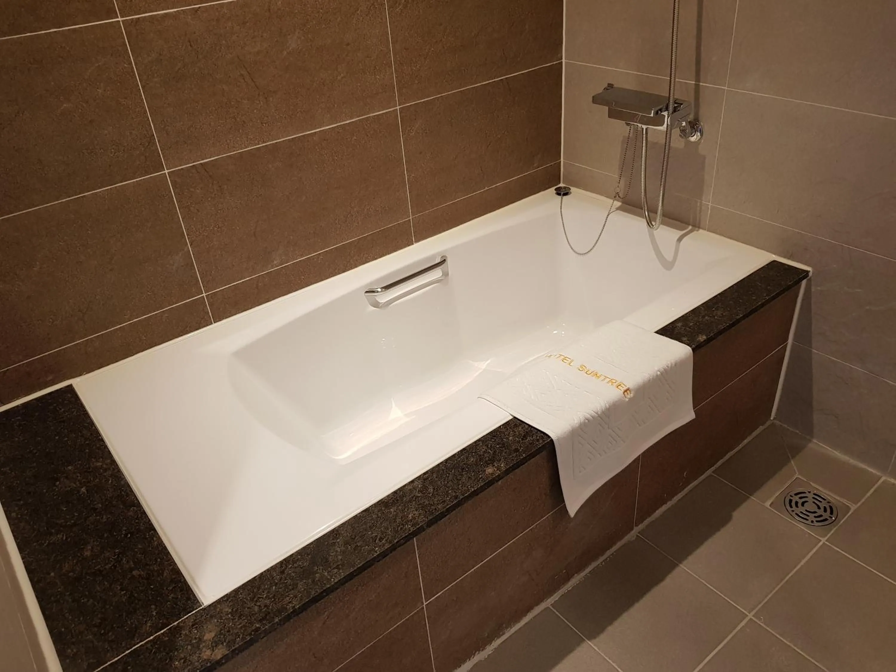 Bath in Suntree Hotel