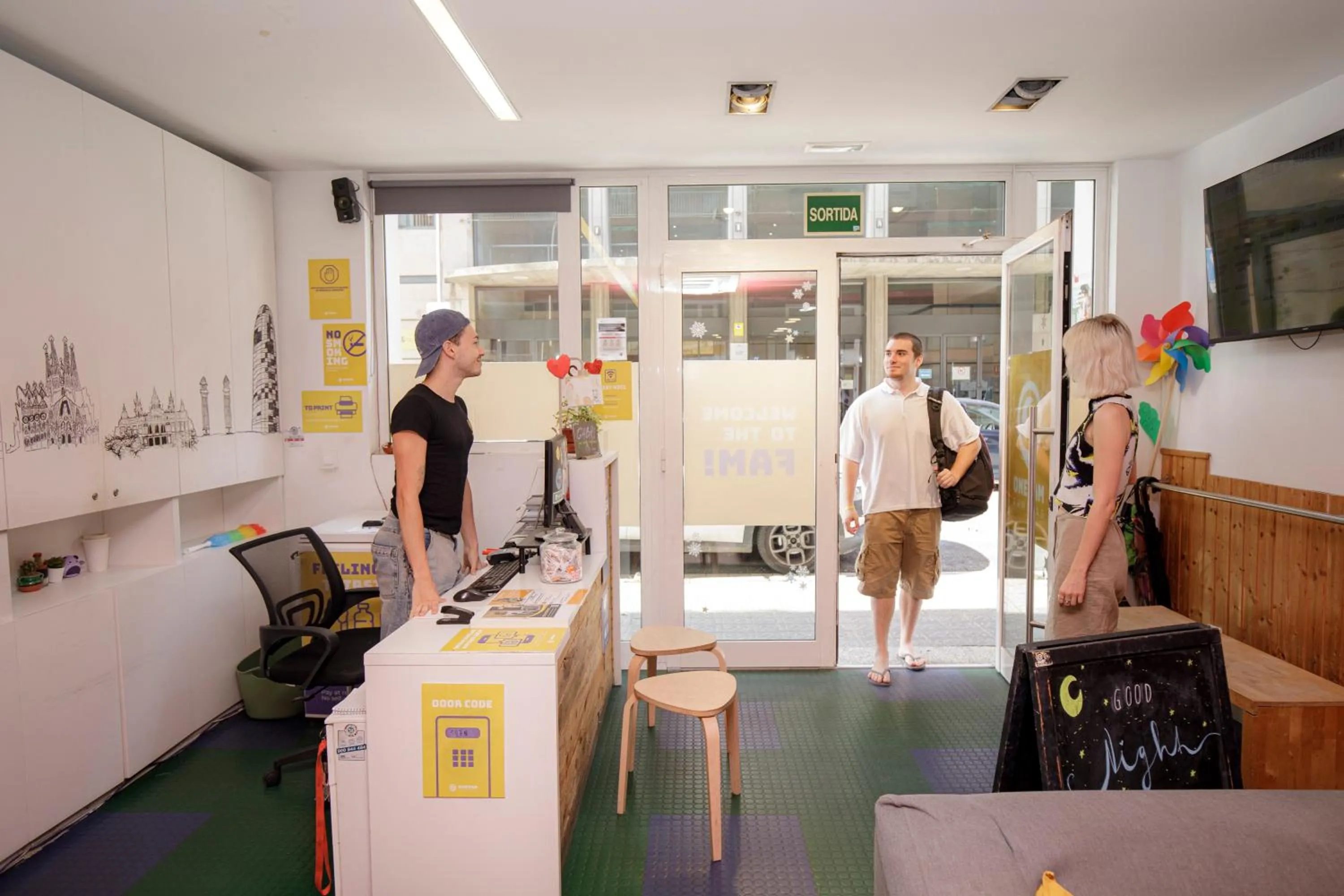 People in Onefam Ramblas