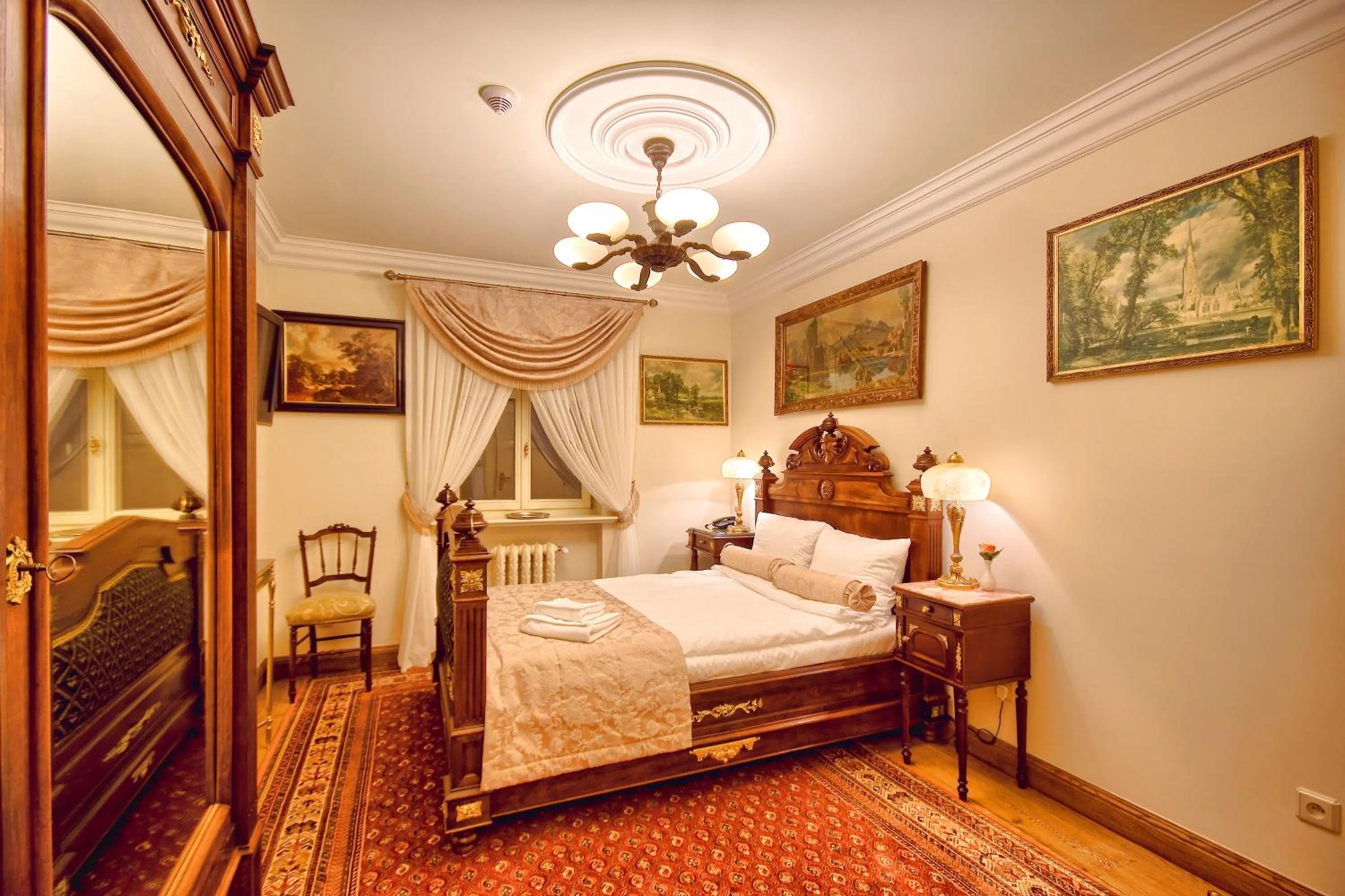 Bedroom, Bed in Pałac Tłokinia