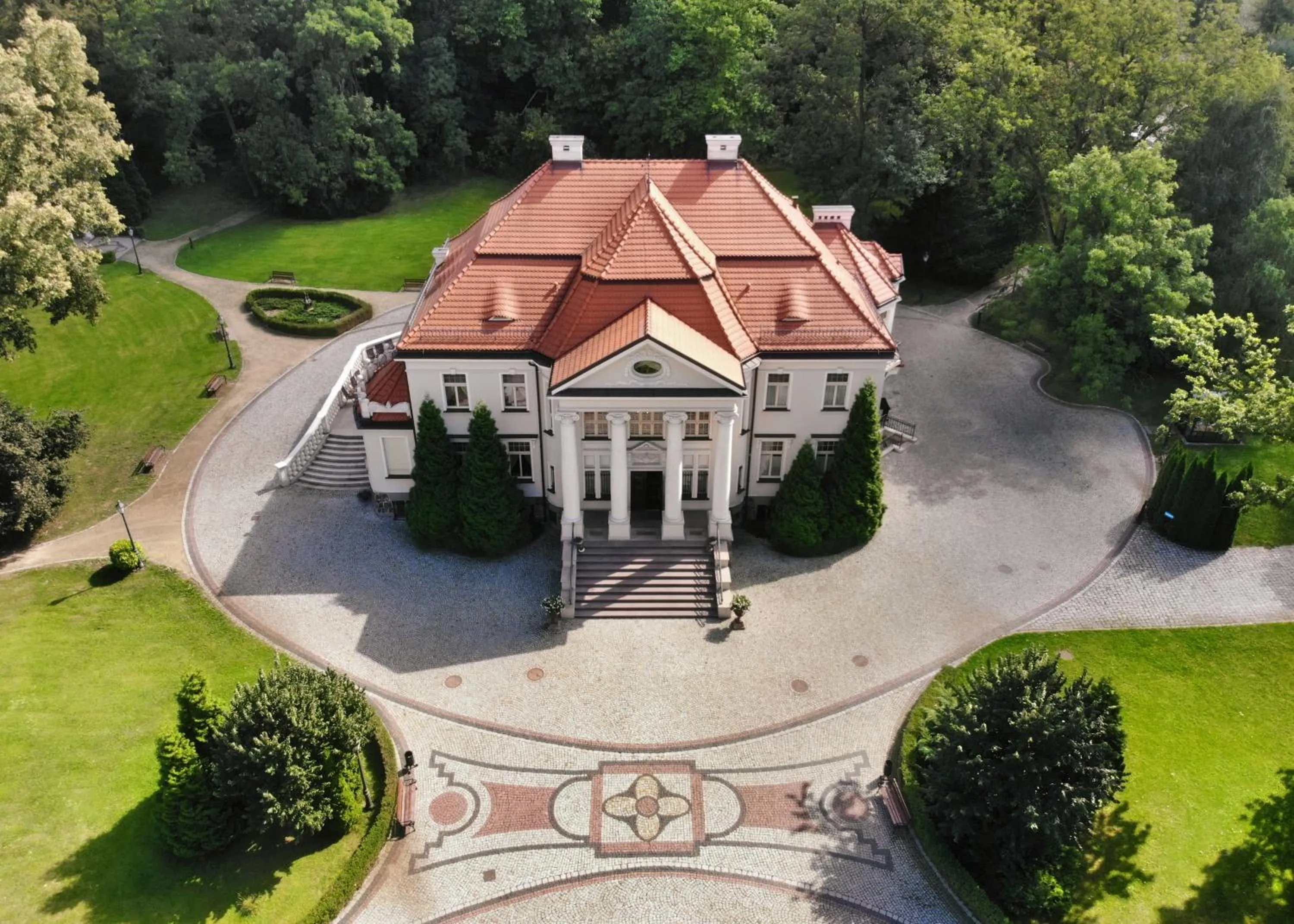 Bird's eye view in Pałac Tłokinia