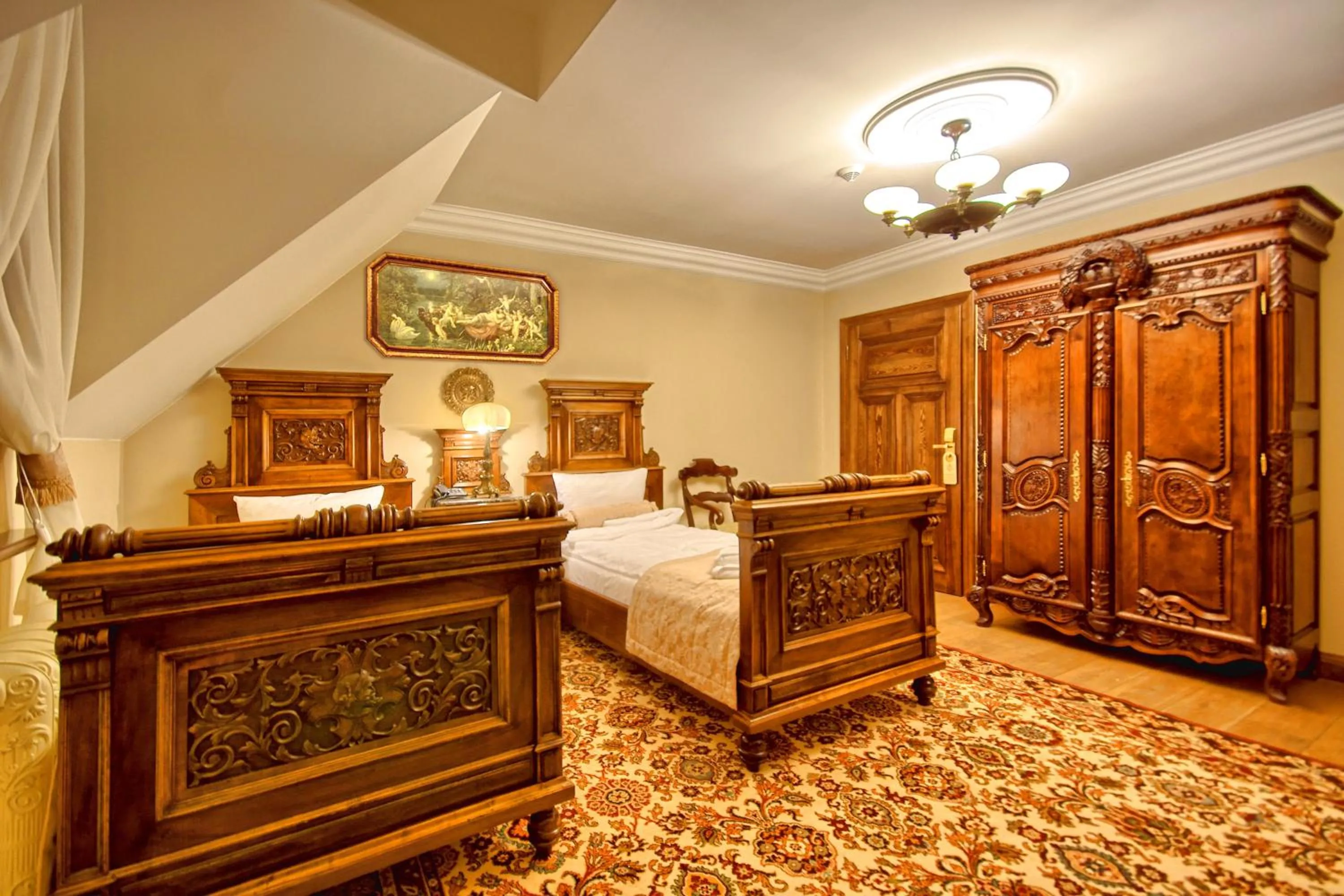 Bedroom, Bed in Pałac Tłokinia