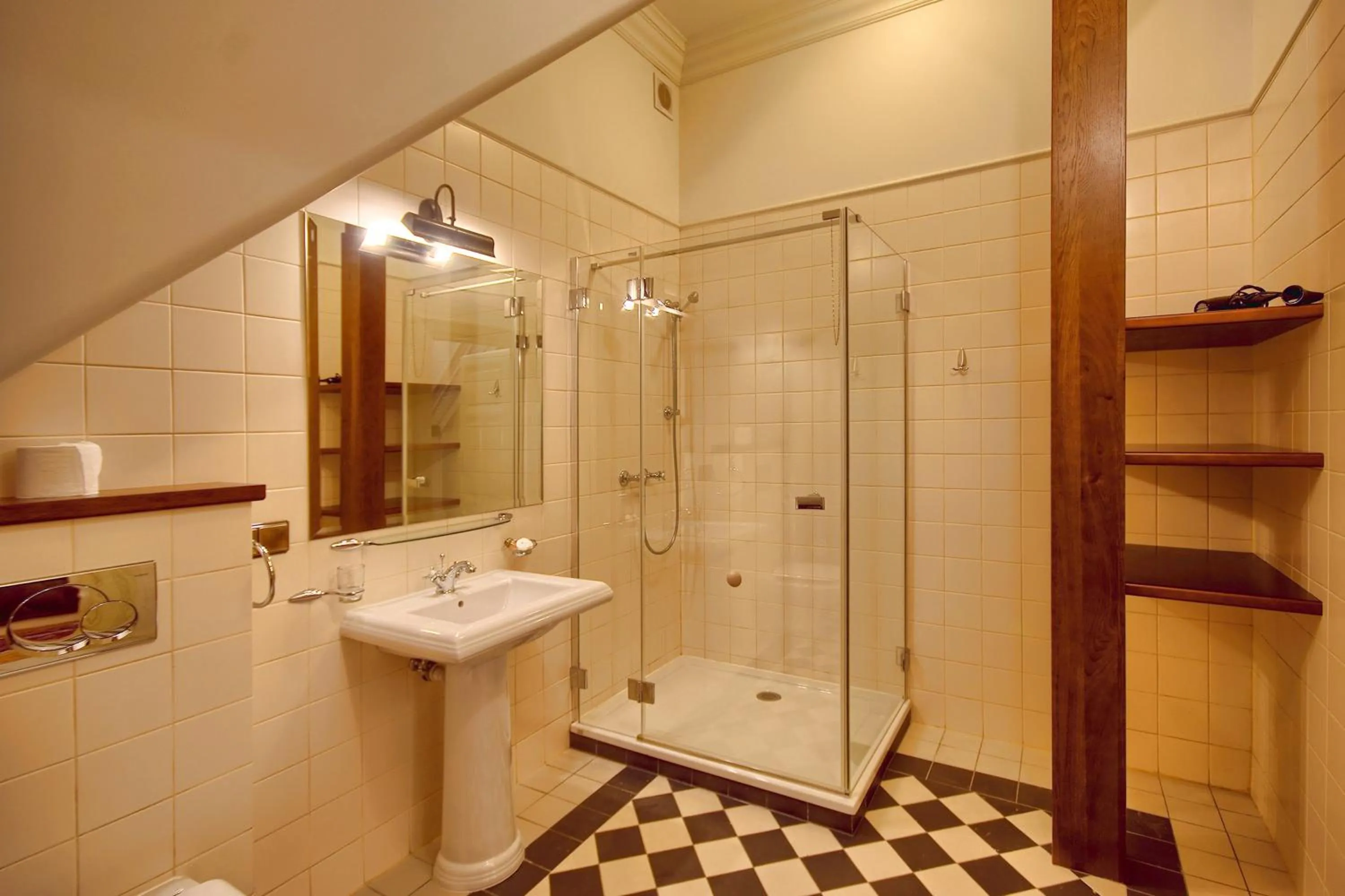 Bathroom in Pałac Tłokinia