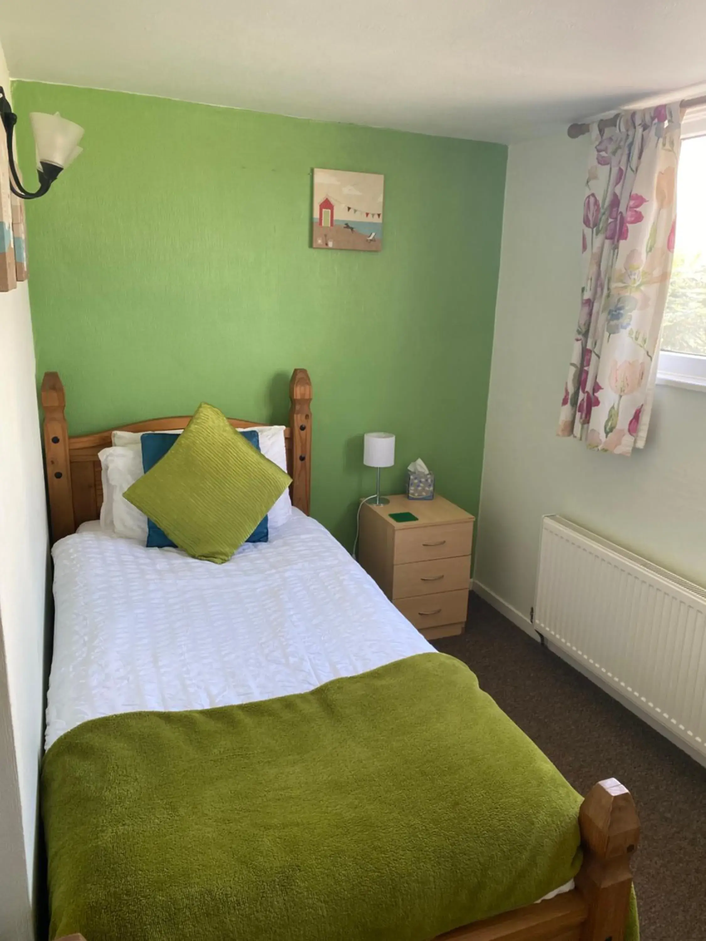Single Room with Shower - single occupancy in White Heather Guest House Single Room with Shower - single occupancy in White Heather Guest House