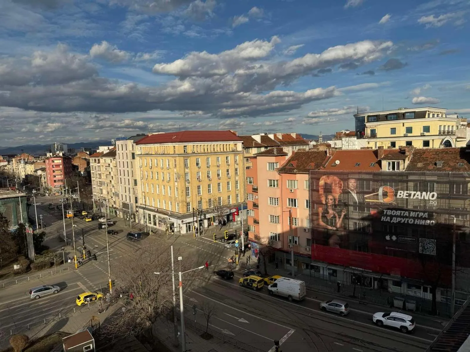 Neighbourhood in Central Plaza Hotel