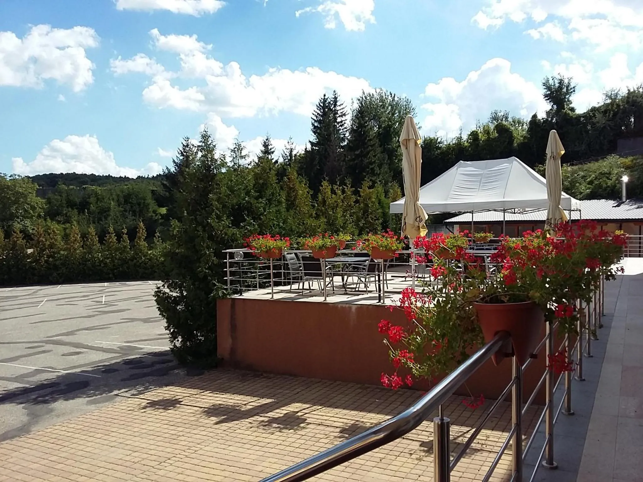 Patio in Hotel Auto Jas