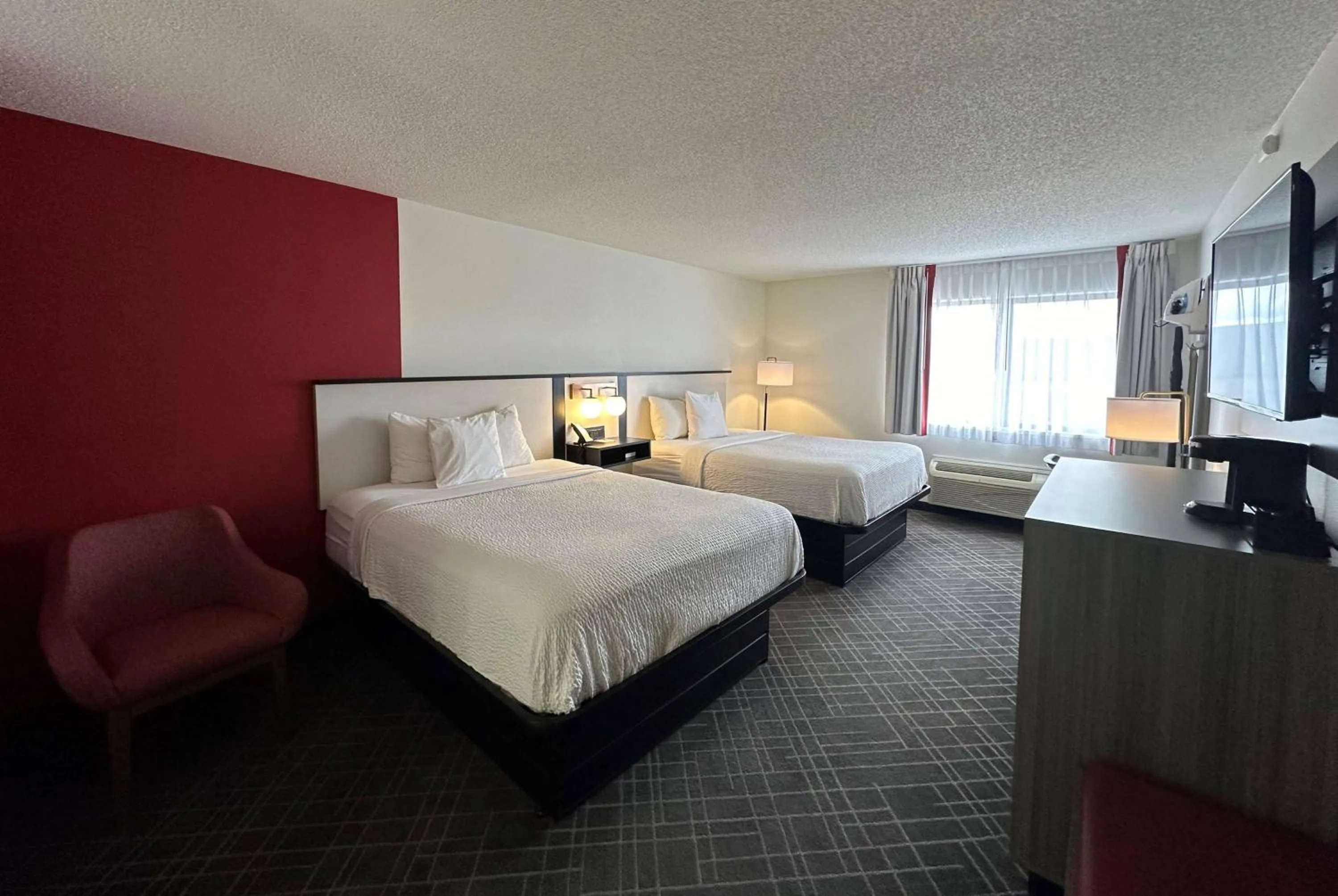 Photo of the whole room, Bed in Ramada by Wyndham Waupaca