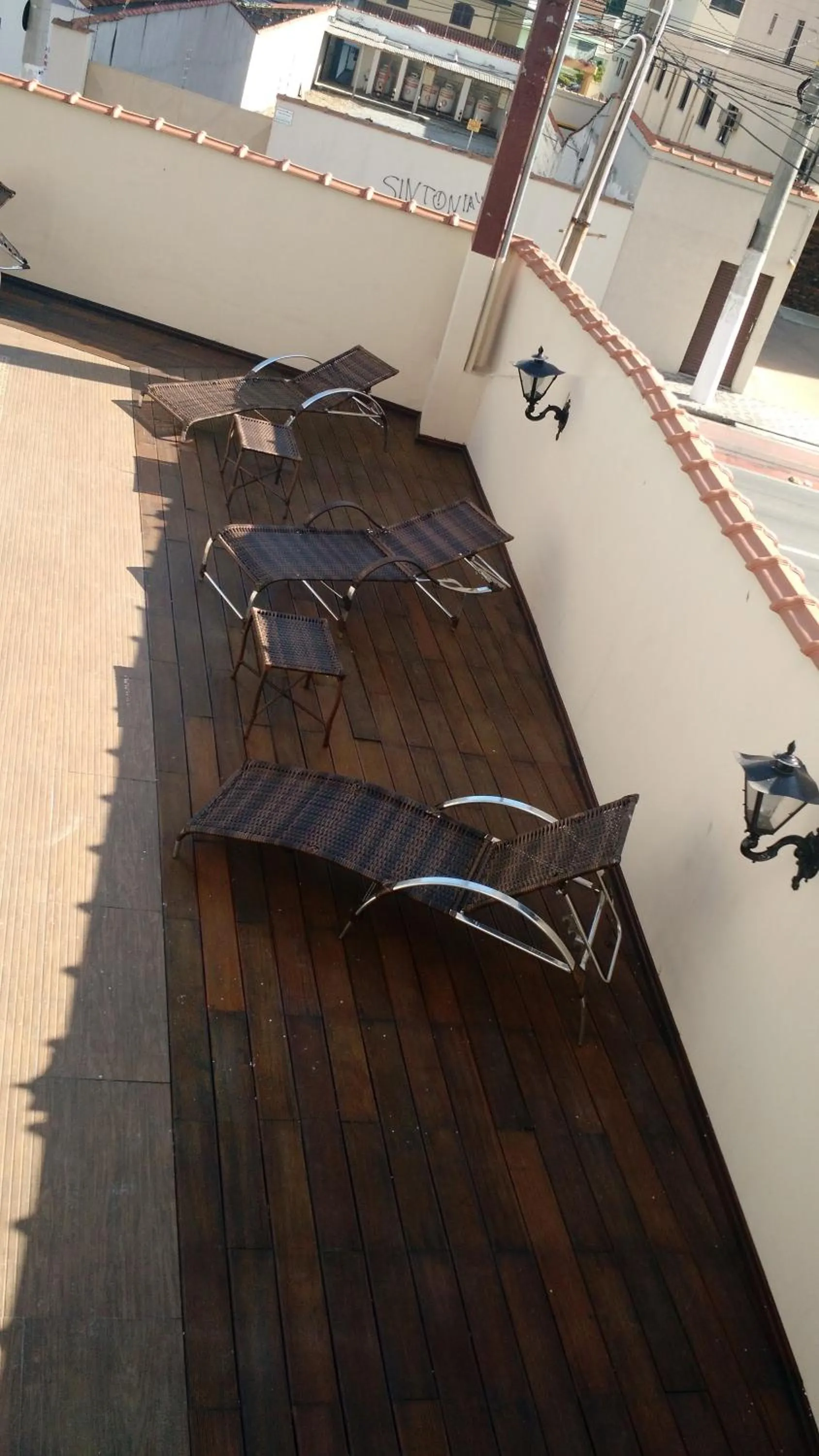 Swimming pool in Plaza Suite Hotel