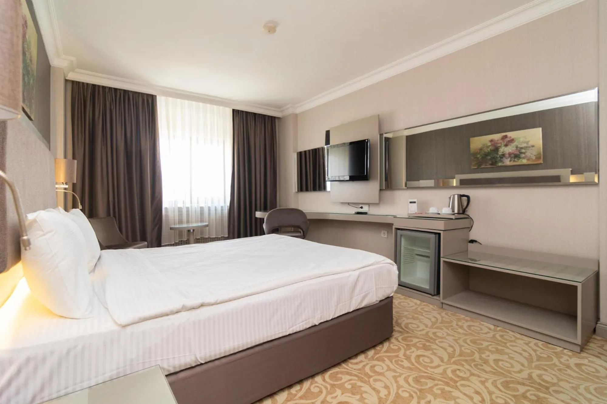 Bed in Asrin Park Hotel & Spa Convention Center