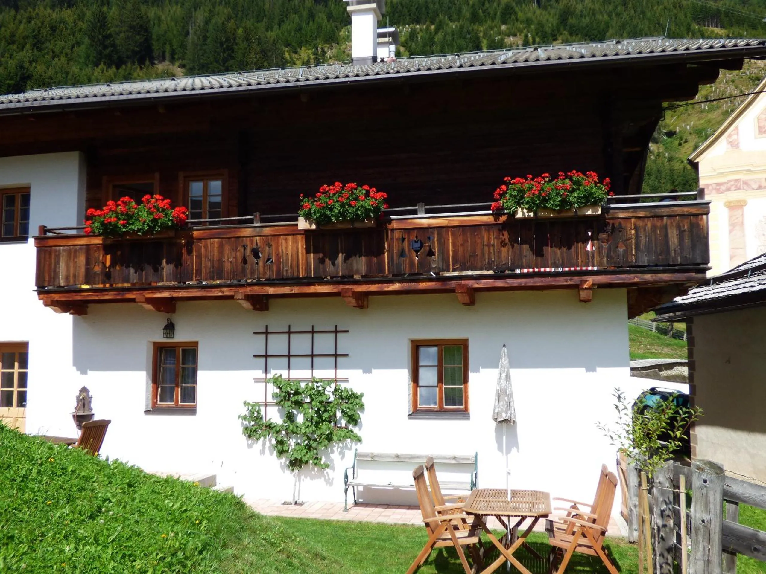 Property building in Ferienhaus Veider