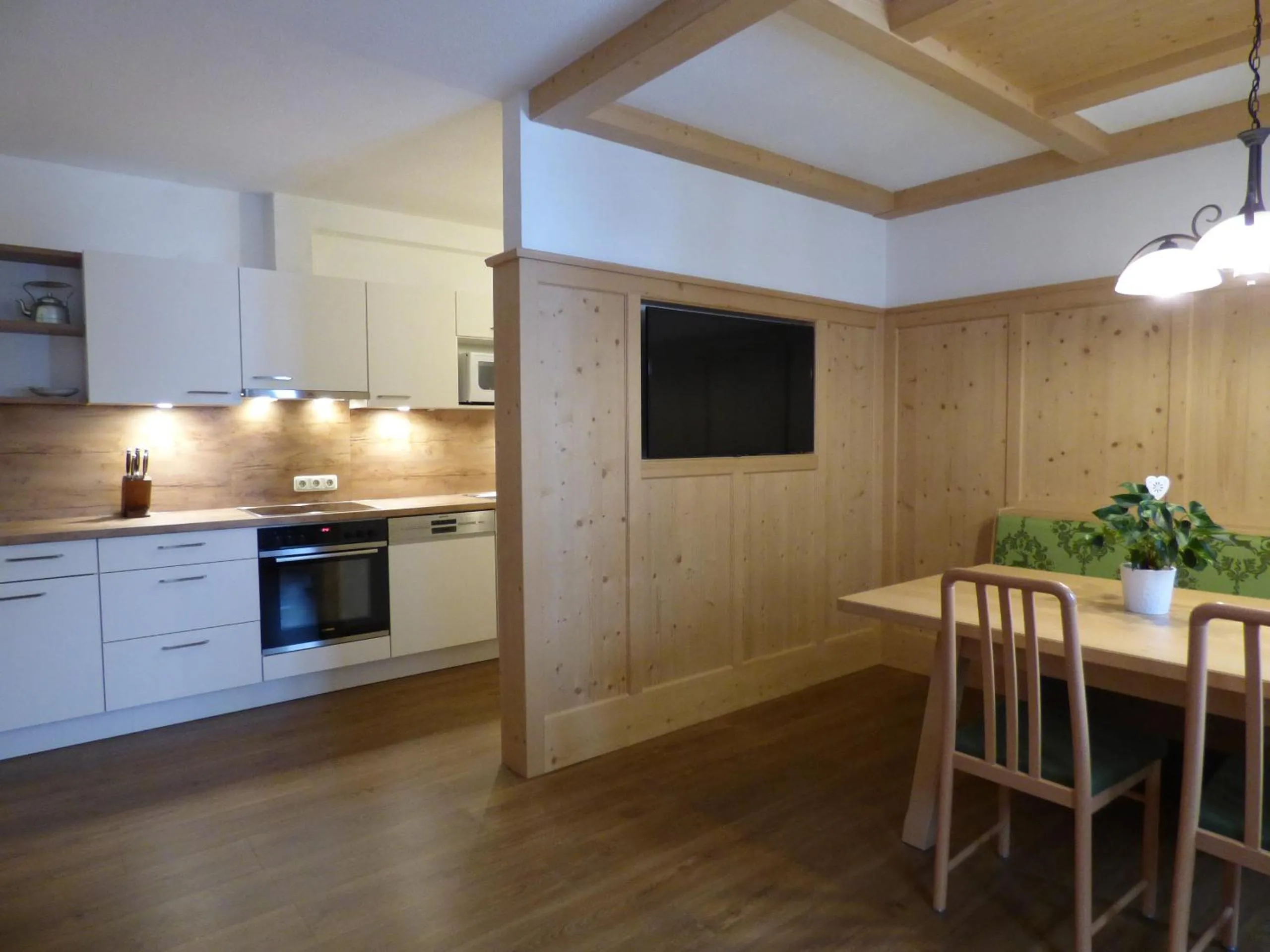 Kitchen or kitchenette in Ferienhaus Veider