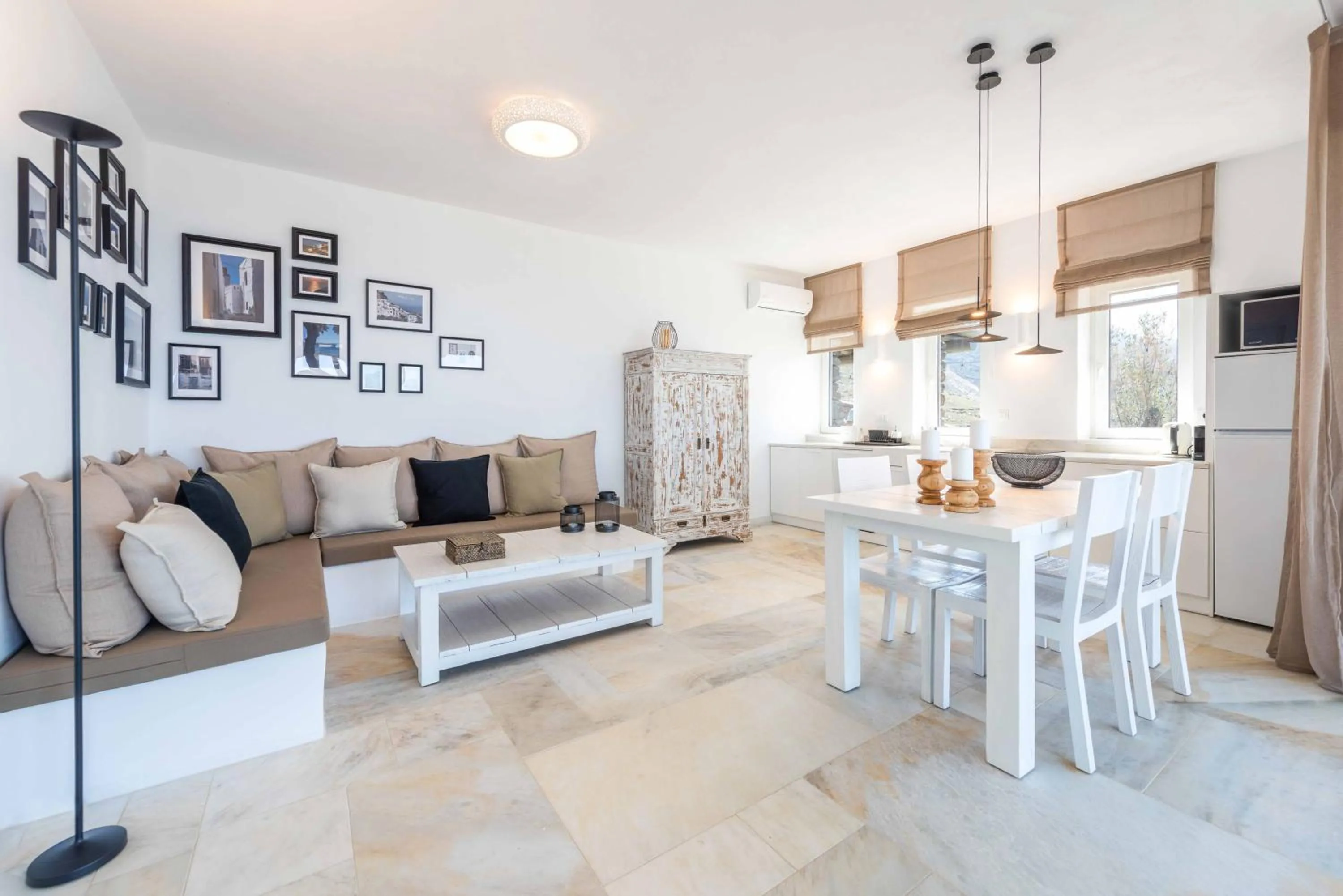 VATHI BLEU PRIVATE VILLAS