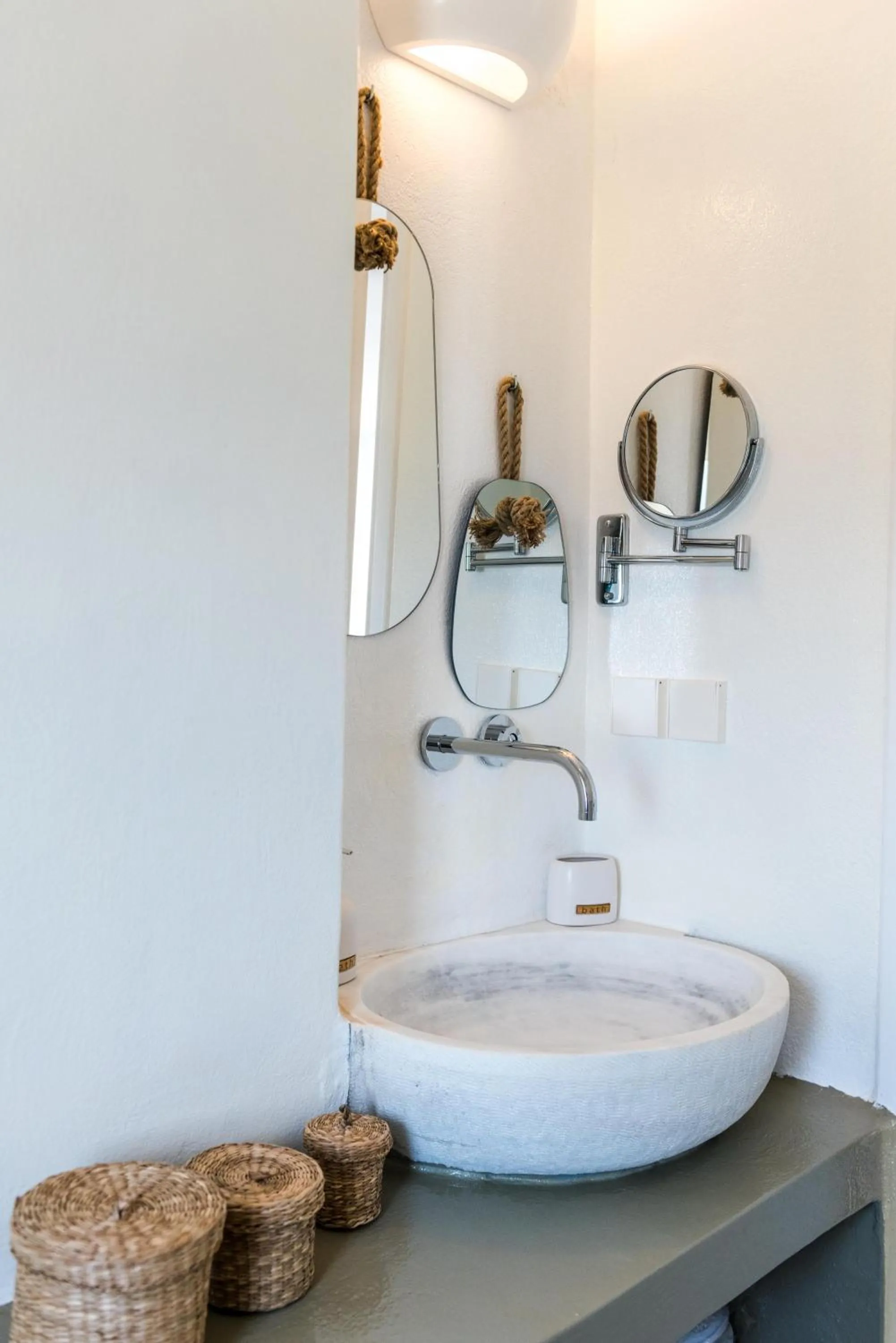 VATHI BLEU PRIVATE VILLAS