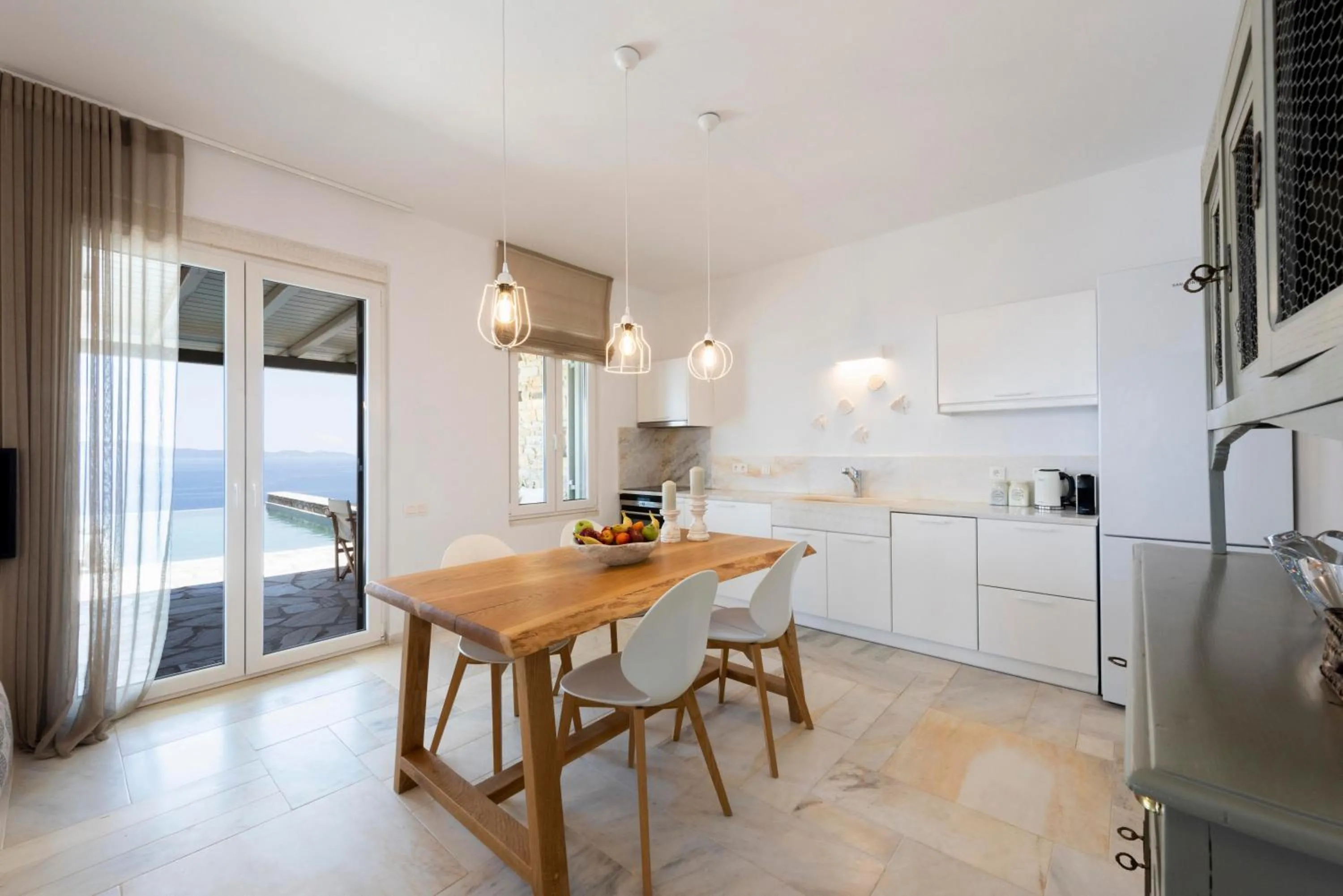 VATHI BLEU PRIVATE VILLAS