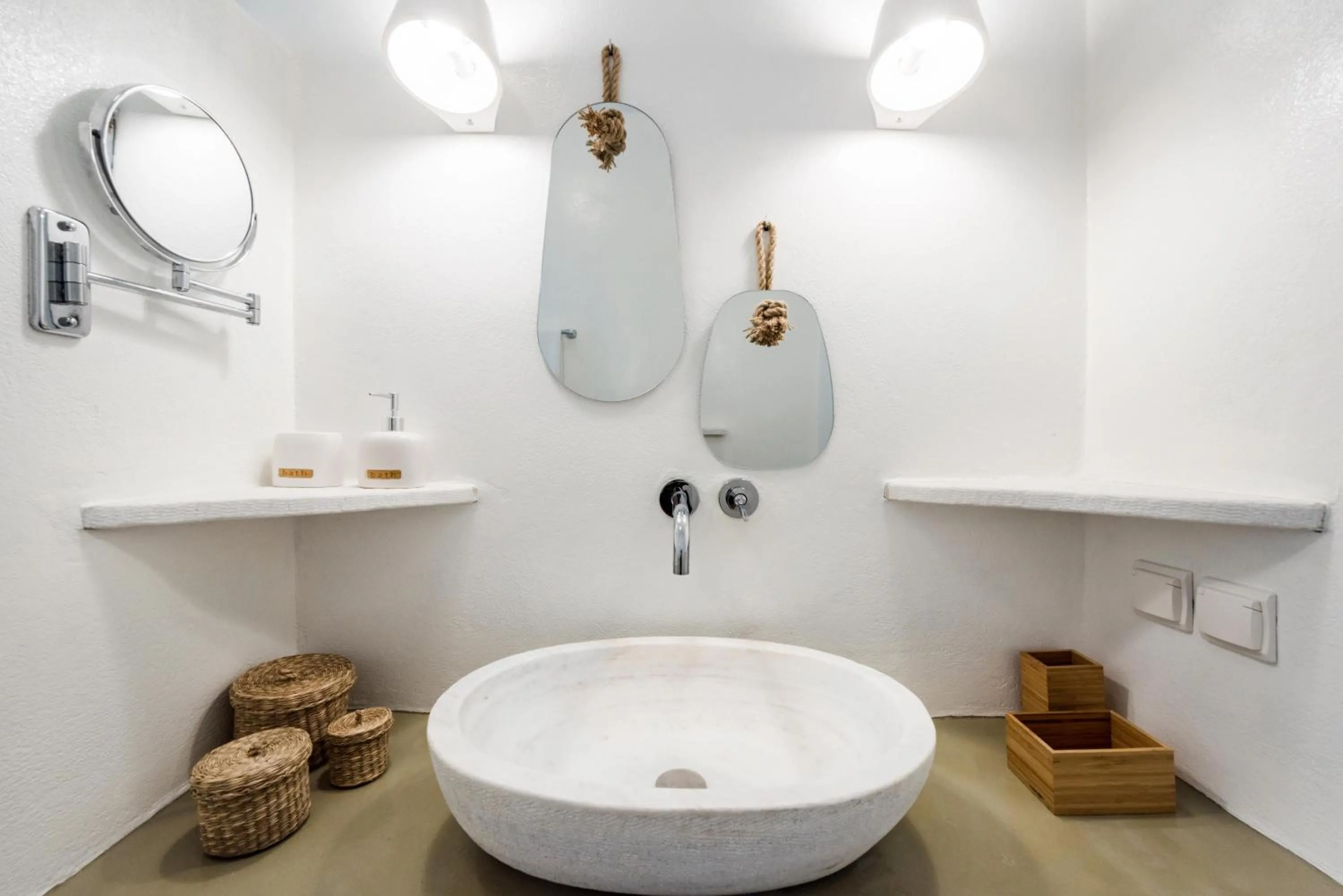 VATHI BLEU PRIVATE VILLAS