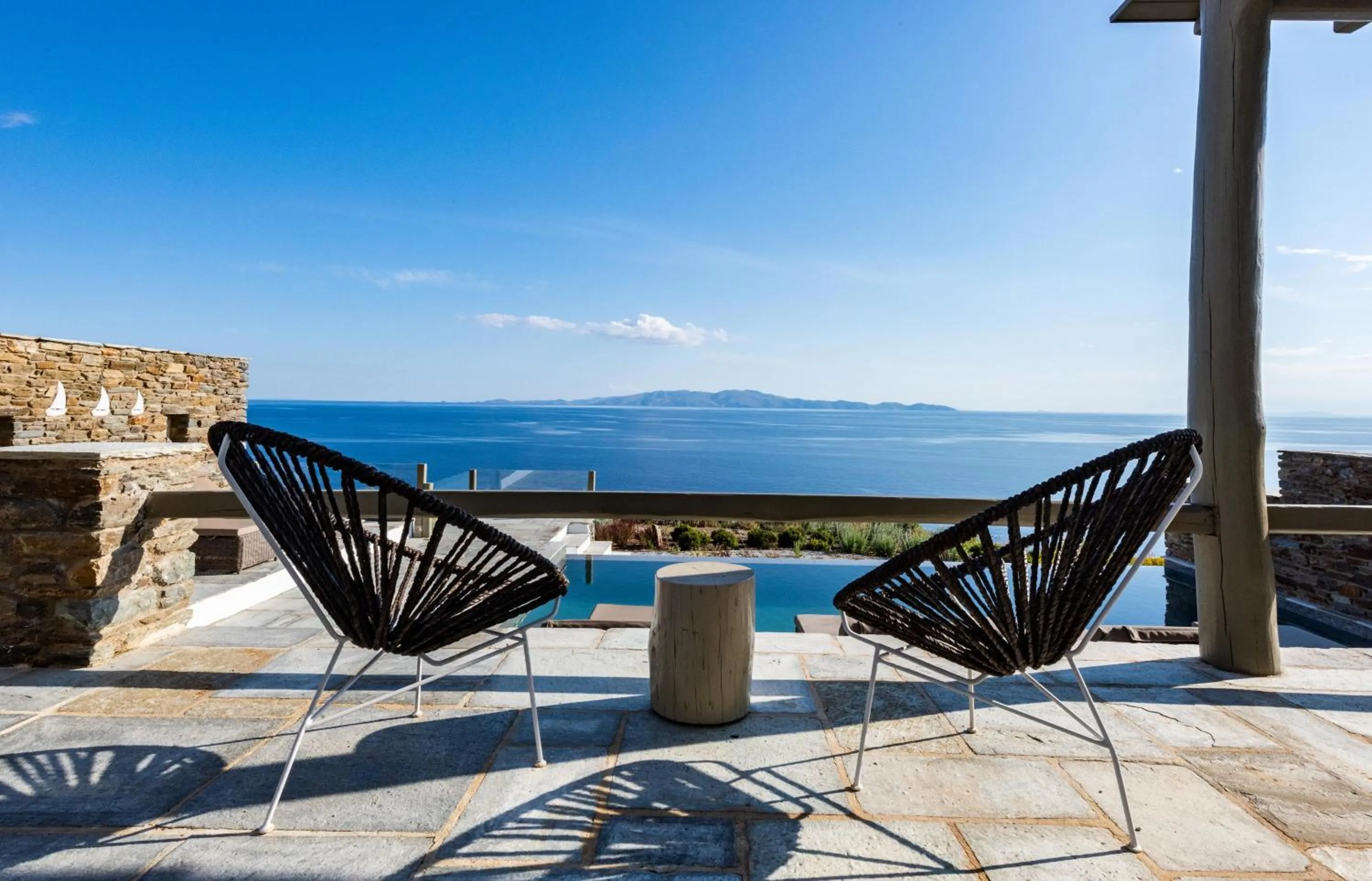 VATHI BLEU PRIVATE VILLAS