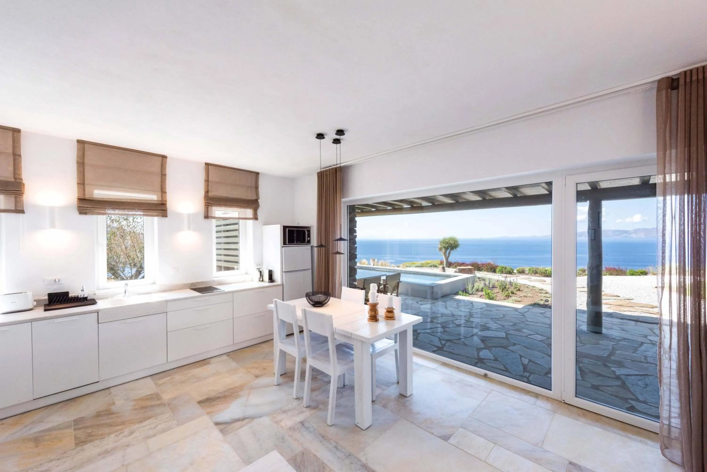 VATHI BLEU PRIVATE VILLAS