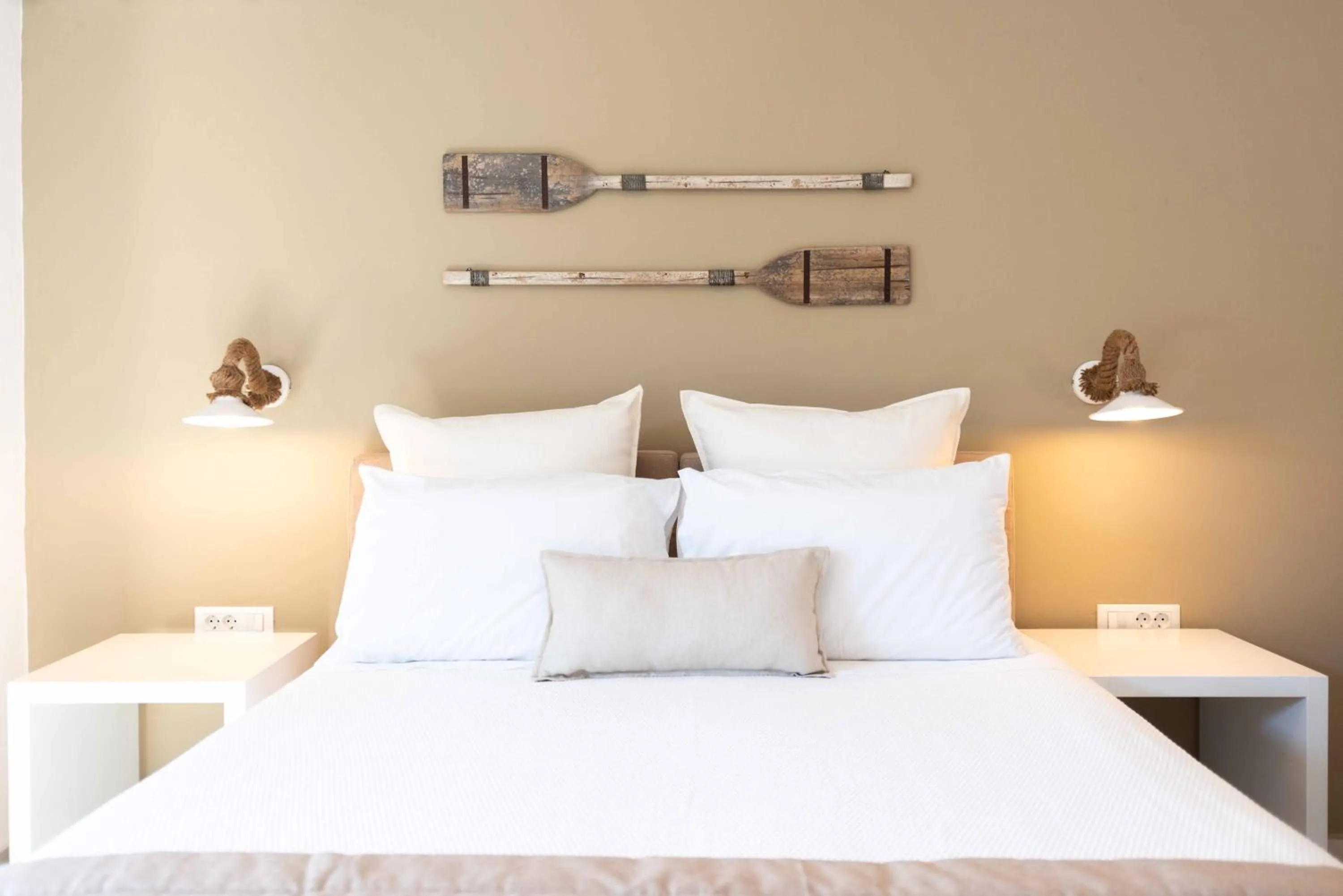 Bed in VATHI BLEU PRIVATE VILLAS