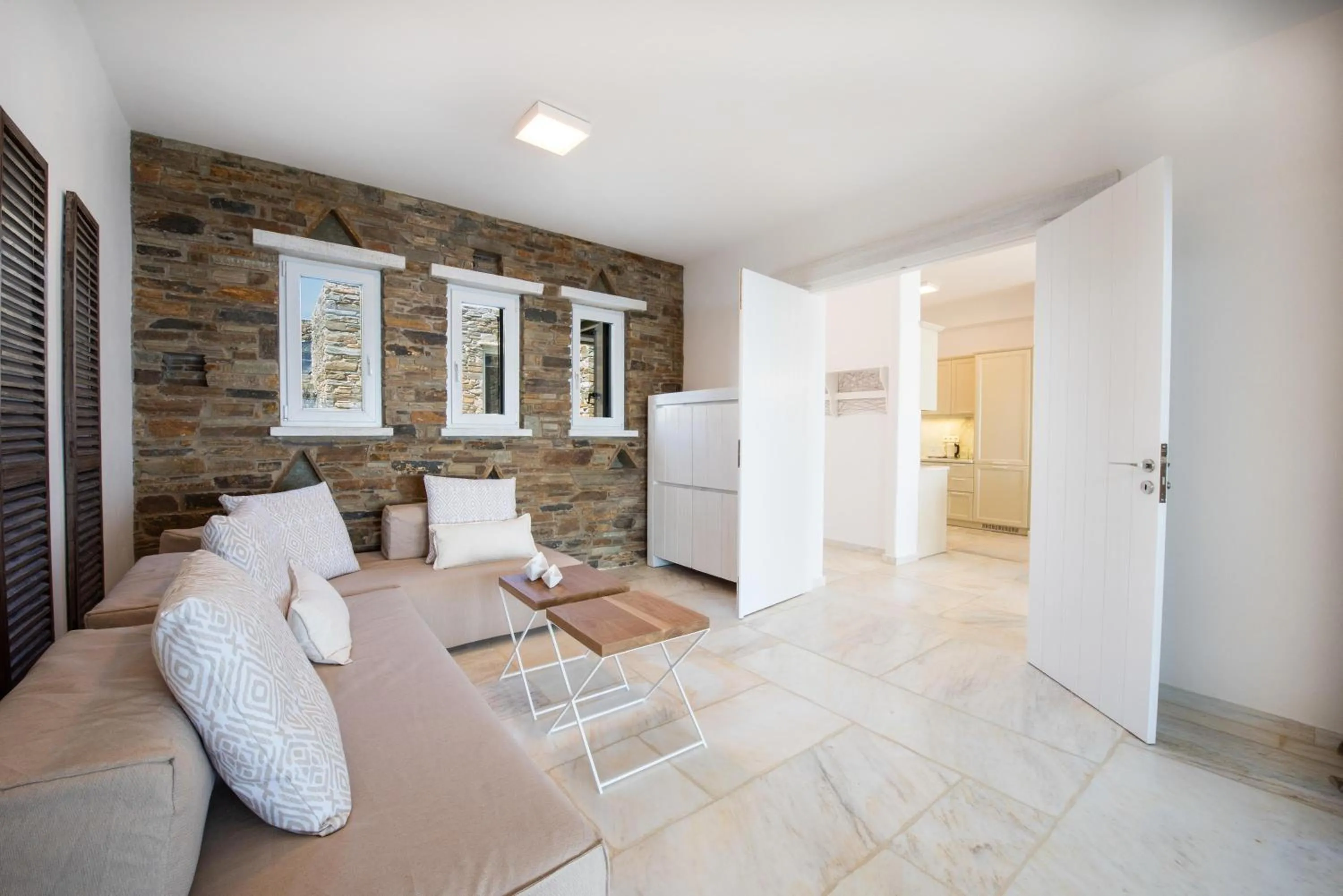 VATHI BLEU PRIVATE VILLAS