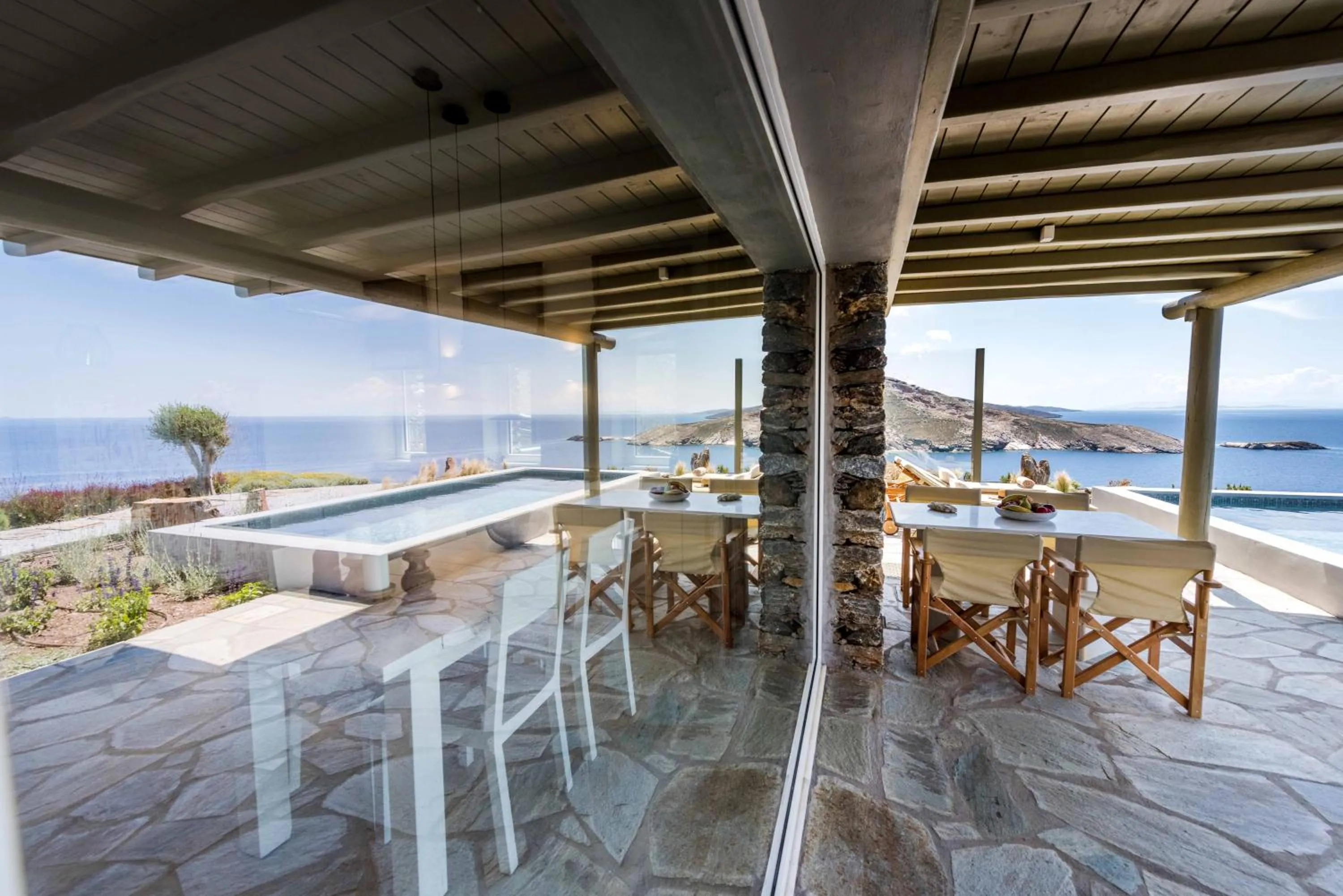 VATHI BLEU PRIVATE VILLAS