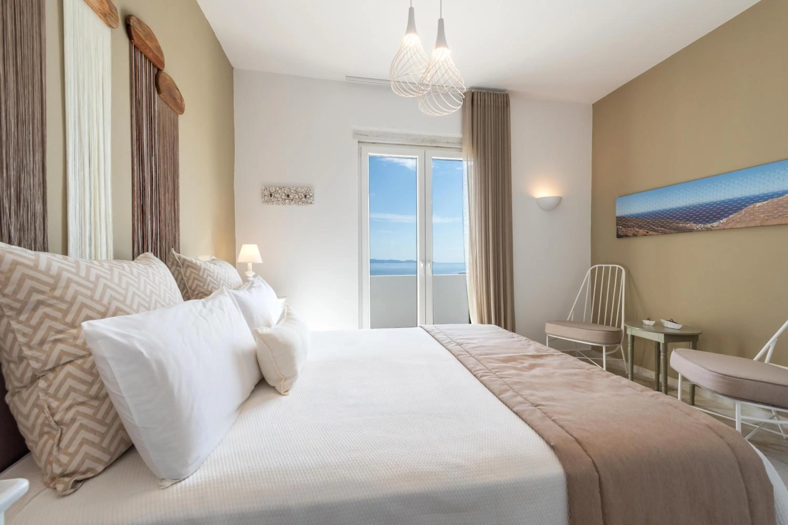 Bed in VATHI BLEU PRIVATE VILLAS