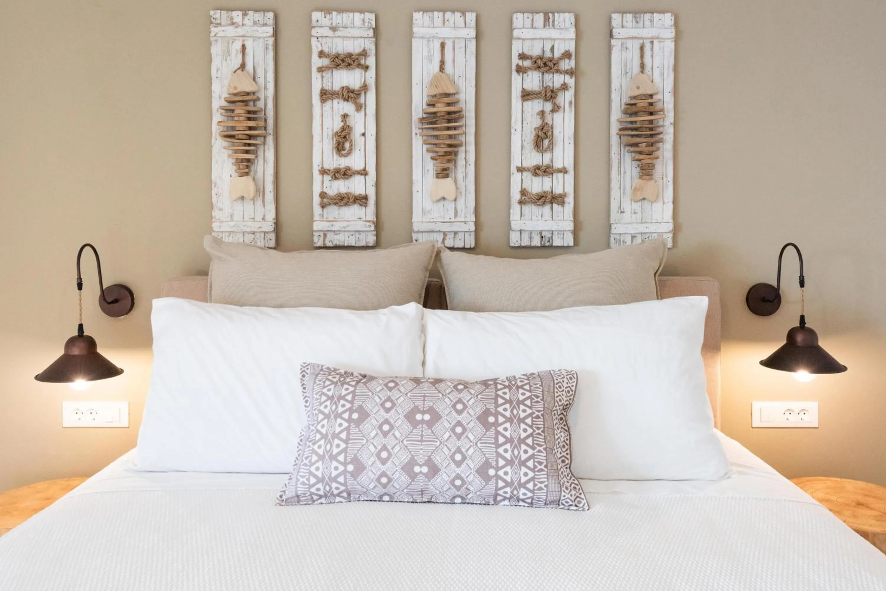Bed in VATHI BLEU PRIVATE VILLAS