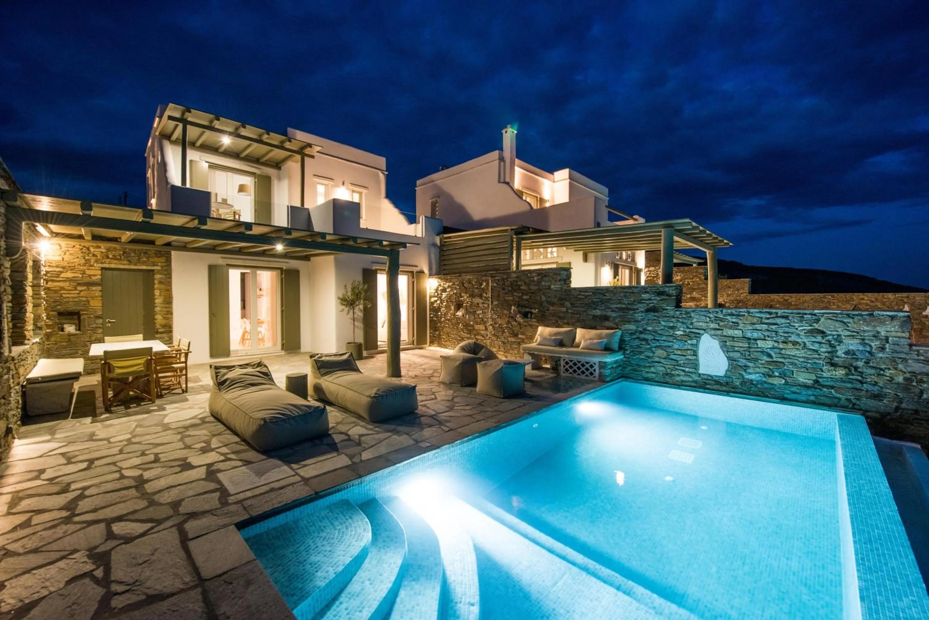 VATHI BLEU PRIVATE VILLAS