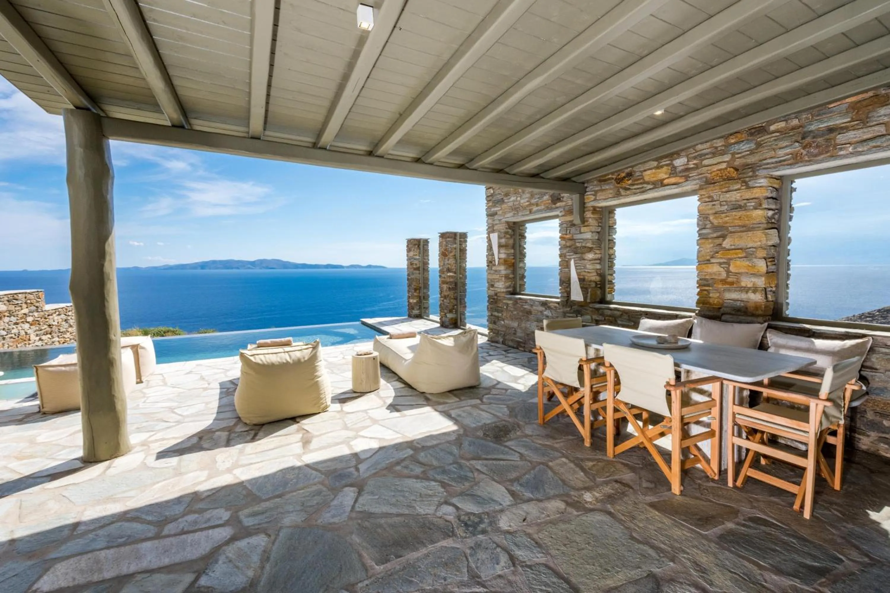 VATHI BLEU PRIVATE VILLAS
