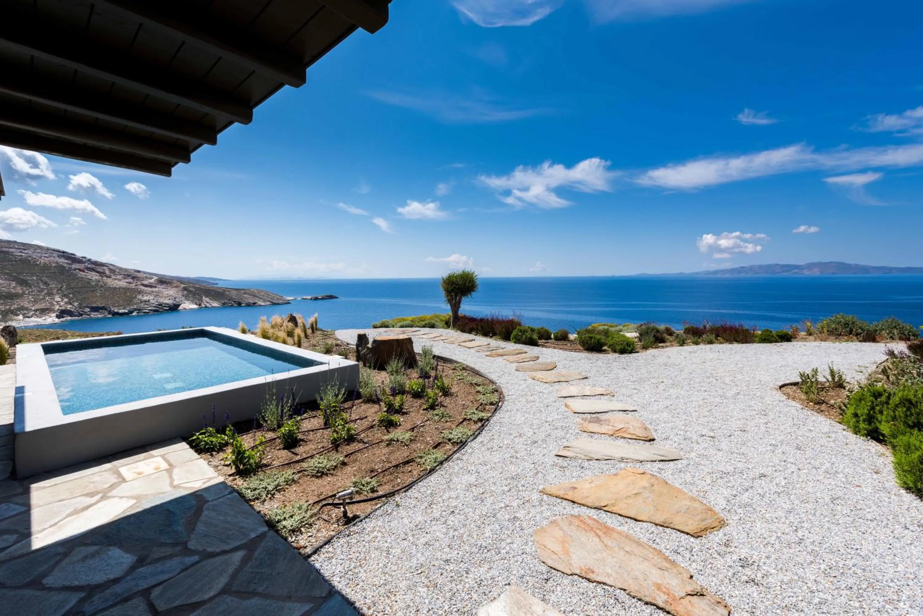 VATHI BLEU PRIVATE VILLAS