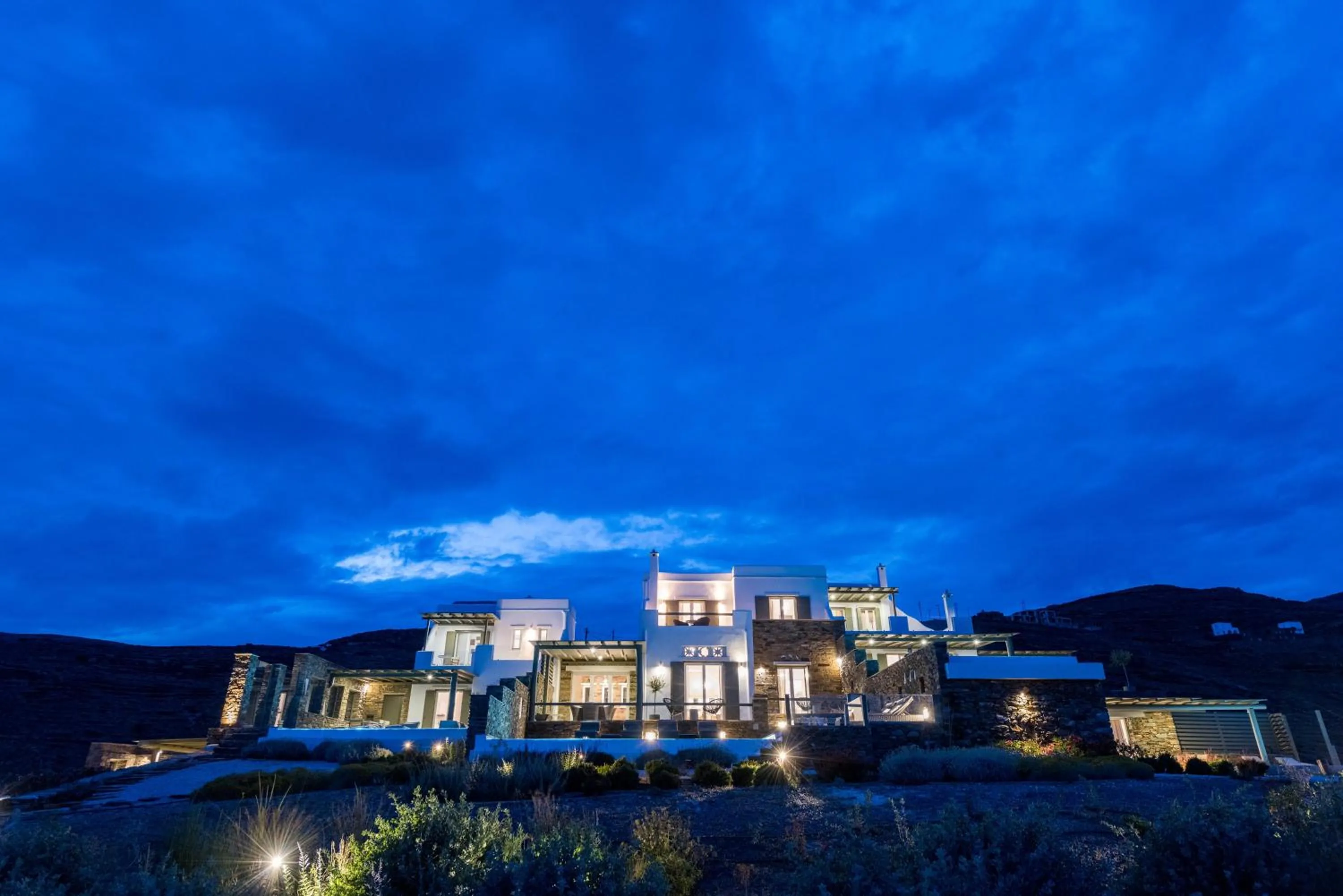 VATHI BLEU PRIVATE VILLAS