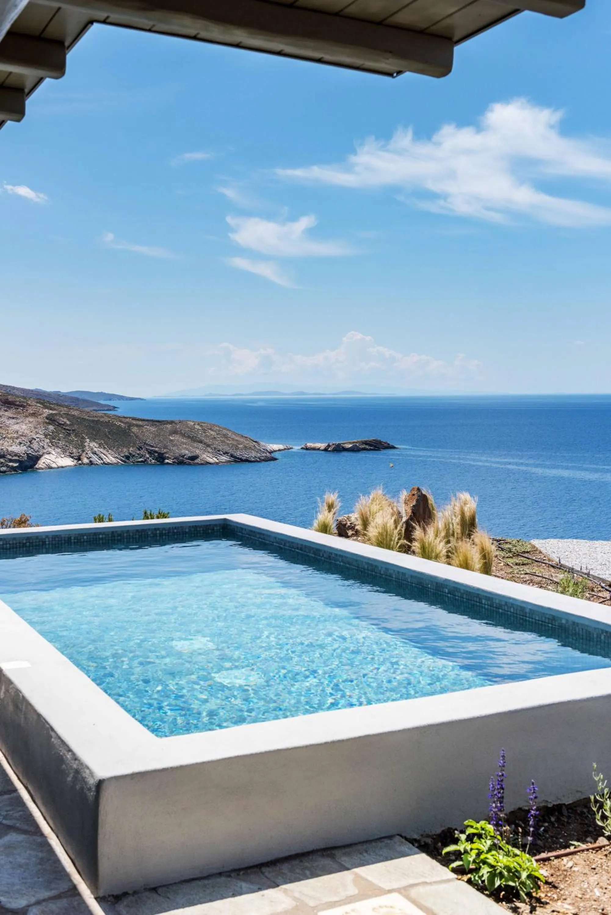 VATHI BLEU PRIVATE VILLAS