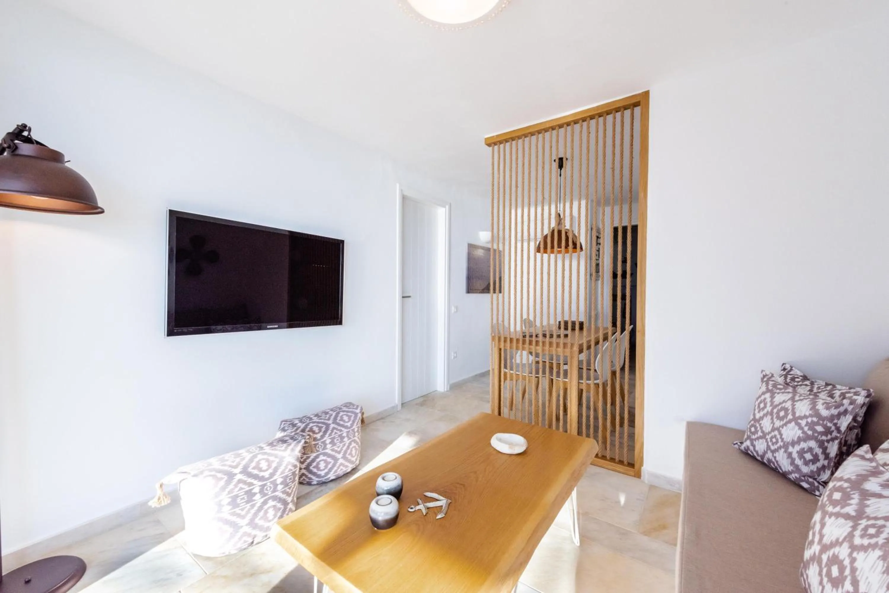 VATHI BLEU PRIVATE VILLAS