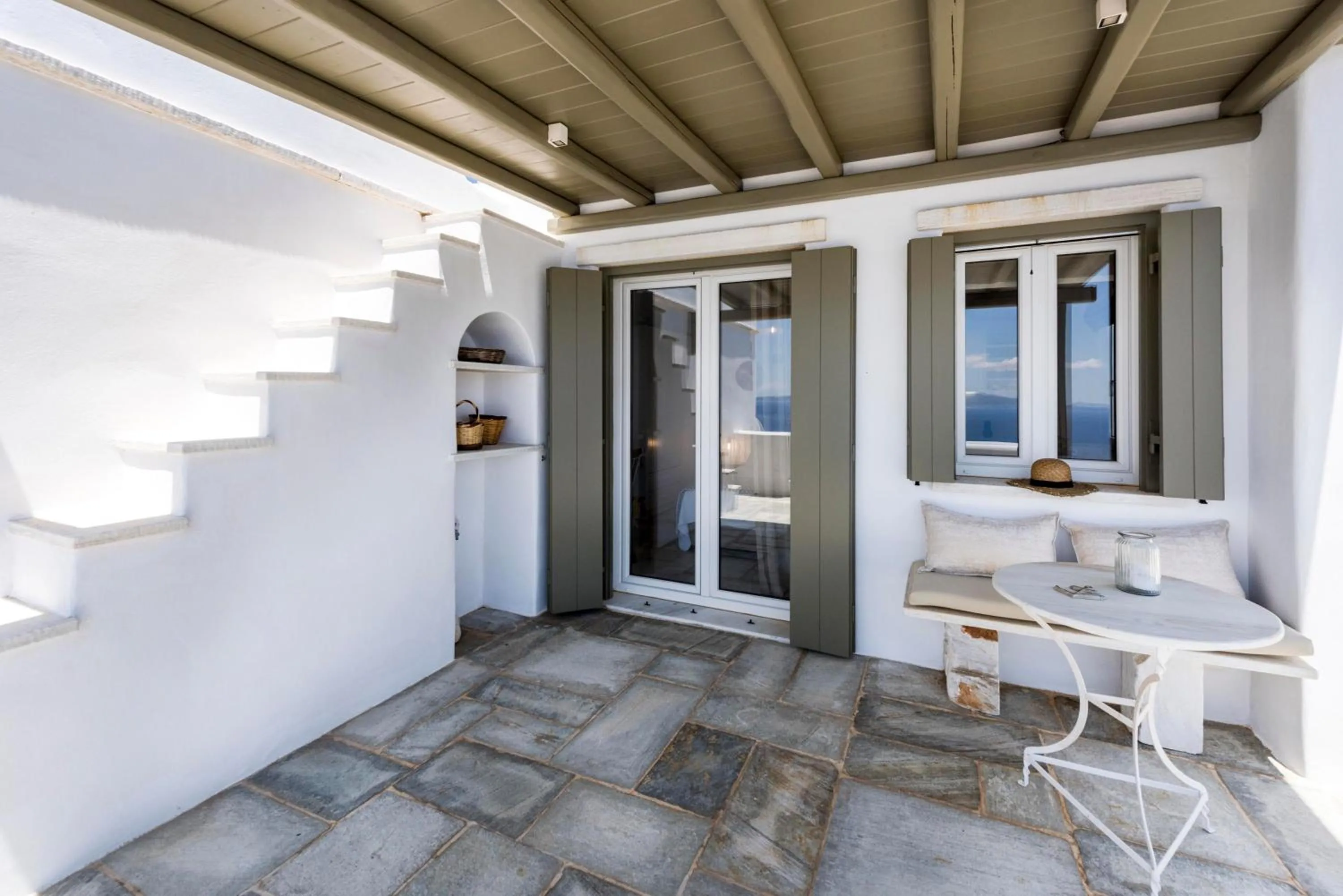 VATHI BLEU PRIVATE VILLAS