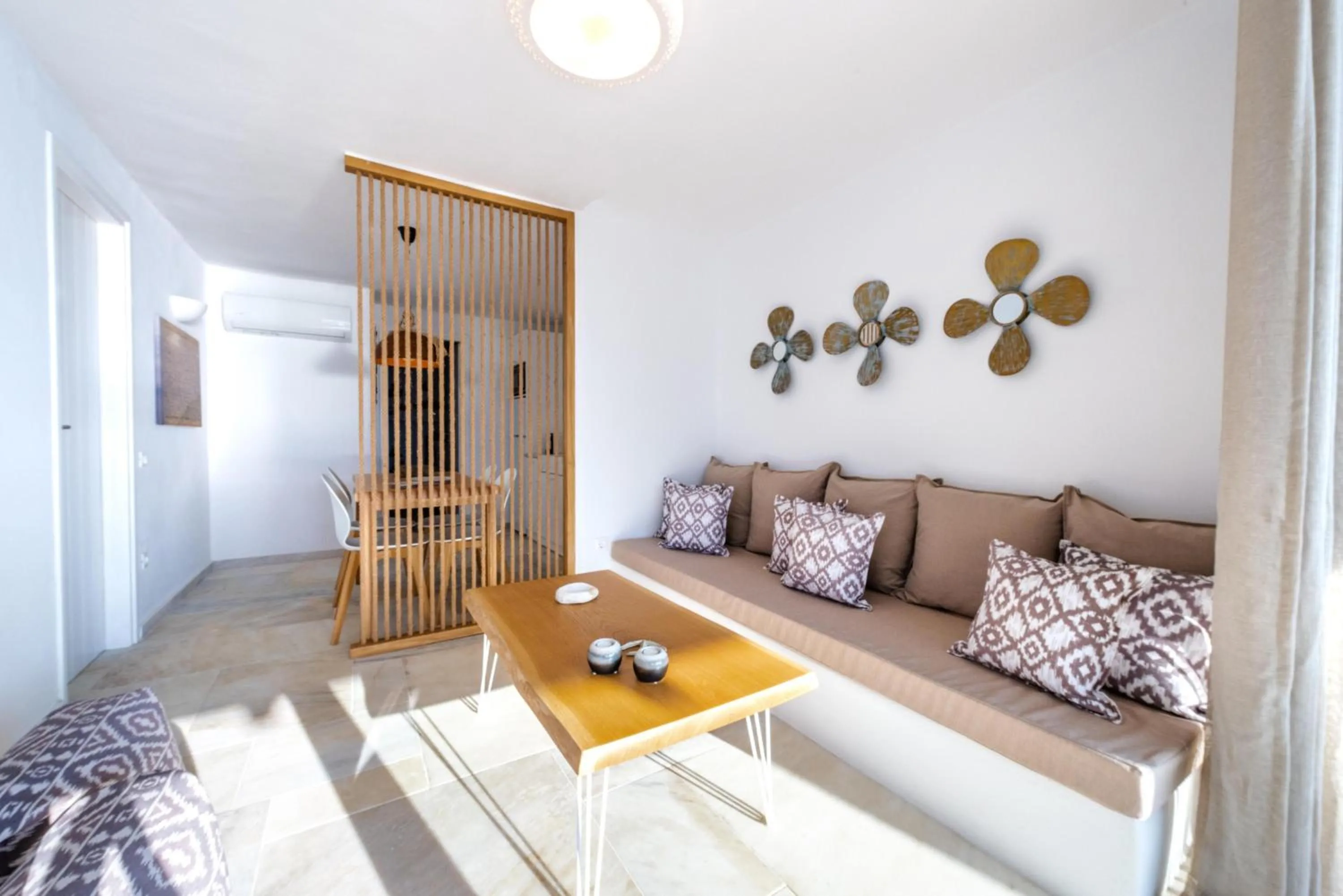 Bed in VATHI BLEU PRIVATE VILLAS