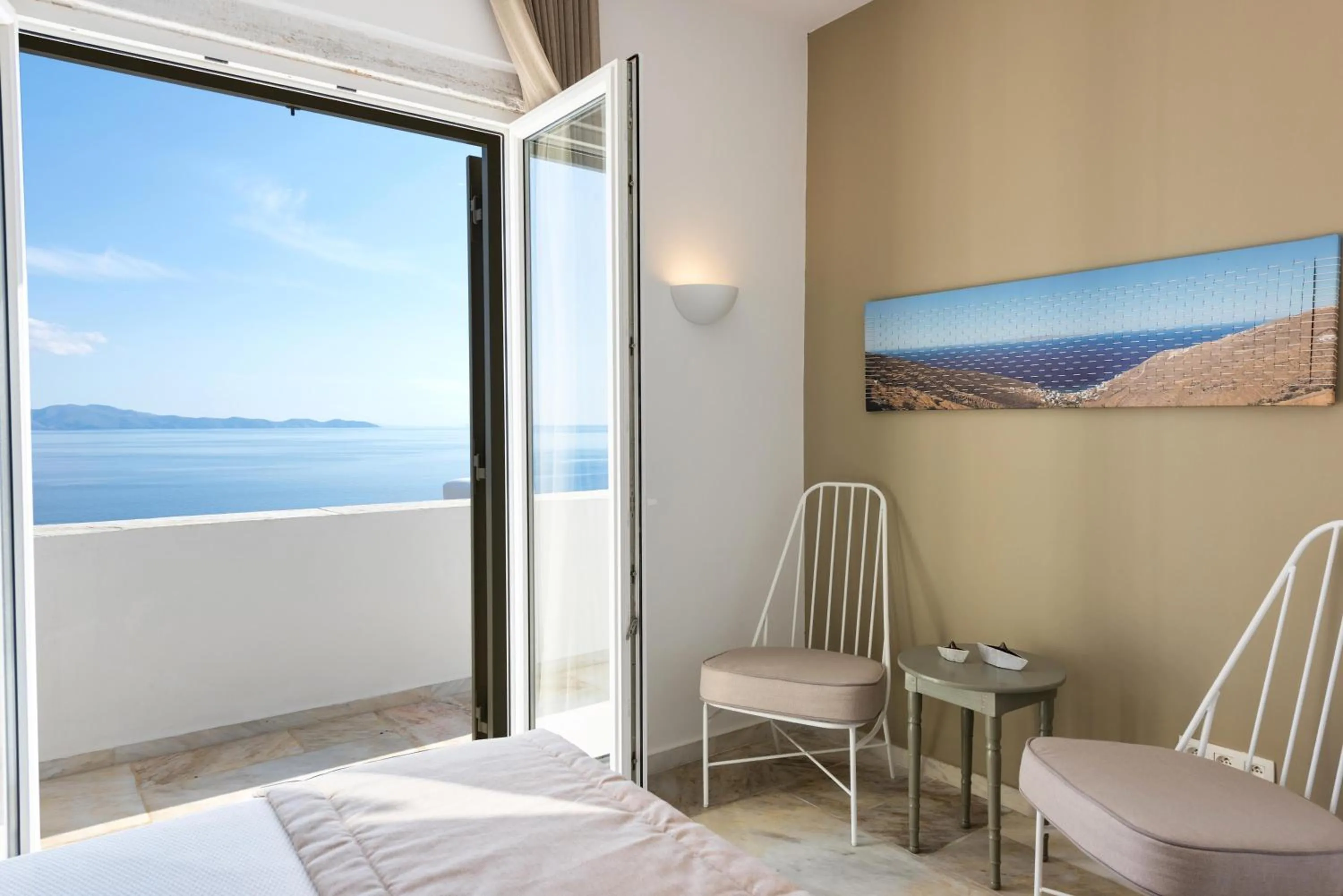 VATHI BLEU PRIVATE VILLAS