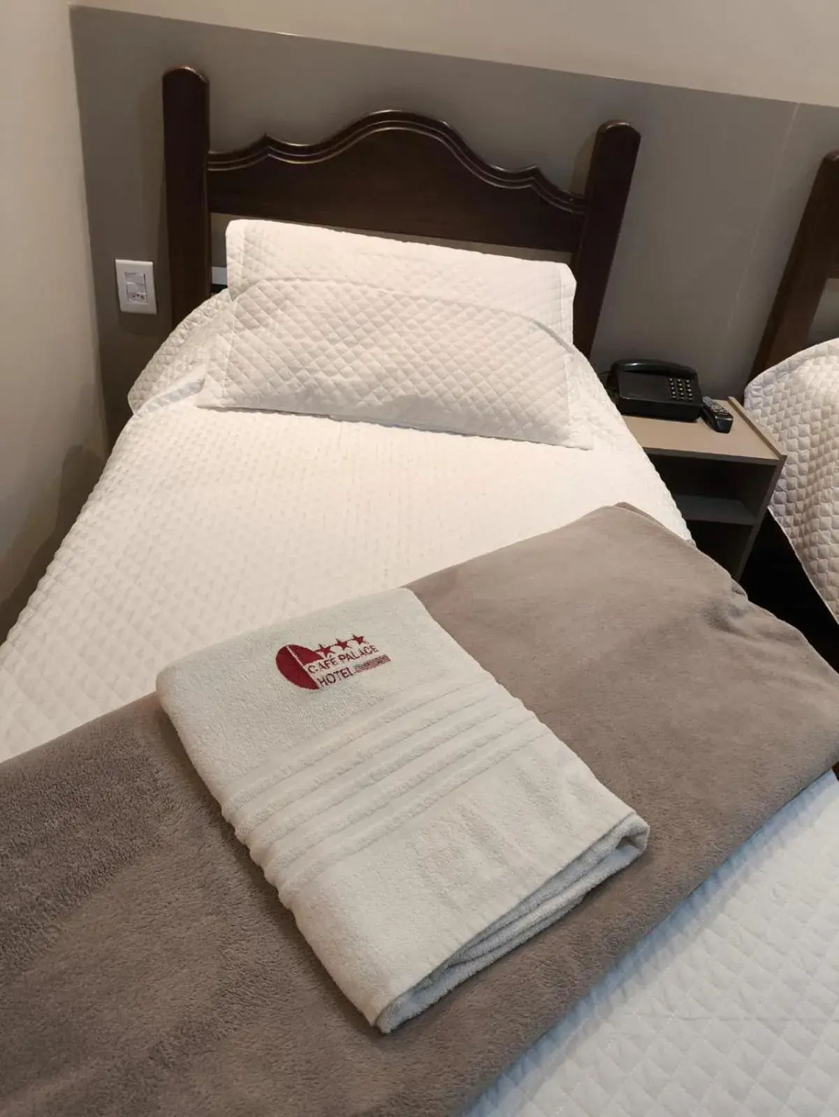 Bed in Café Palace Hotel Bed in Café Palace Hotel