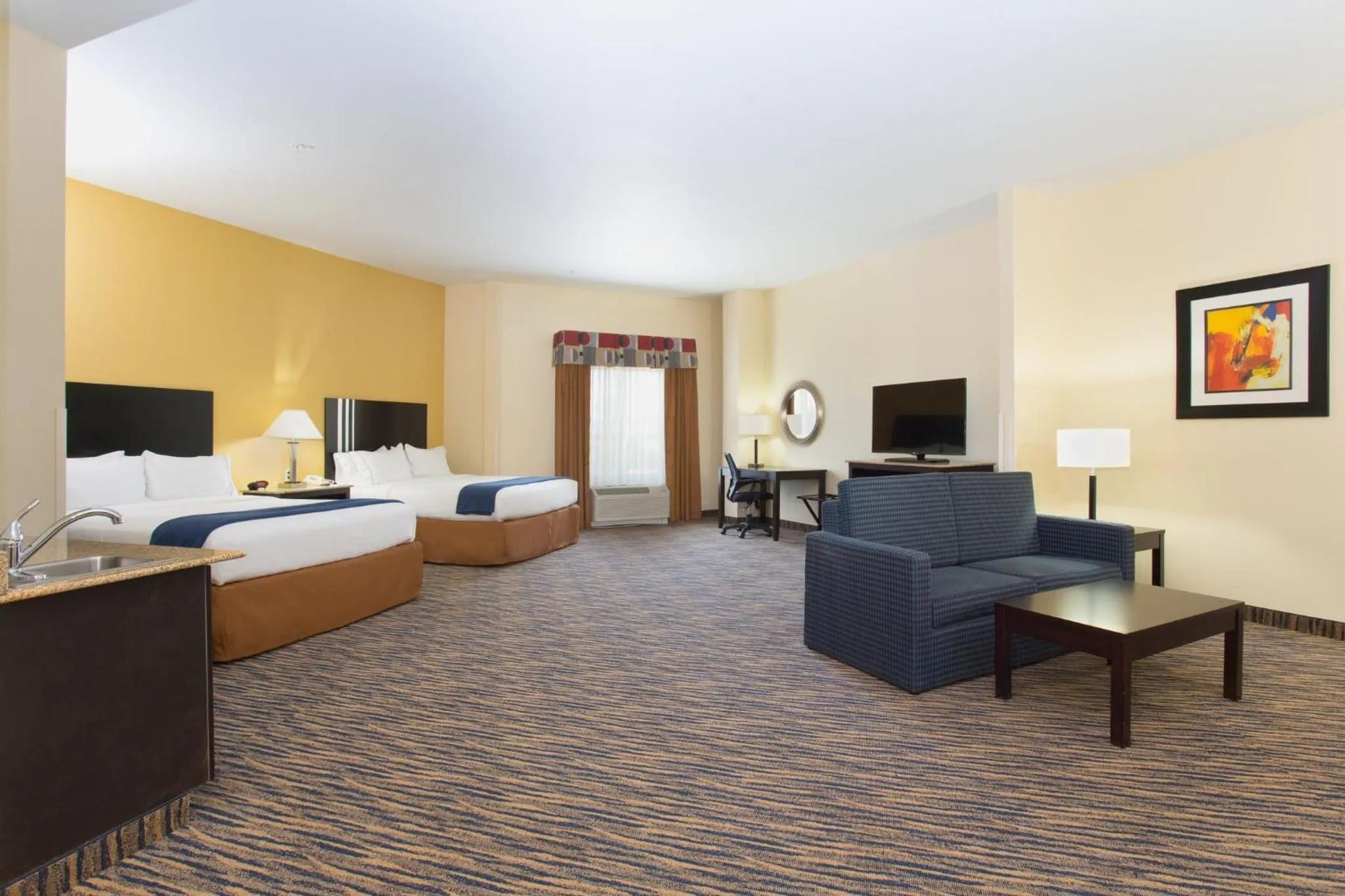Photo of the whole room, Bed in Holiday Inn Express & Suites Denver North - Thornton by IHG