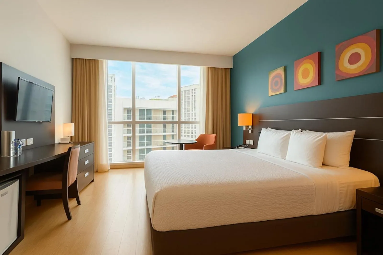 Bedroom, Bed in Tryp by Wyndham Panama Centro