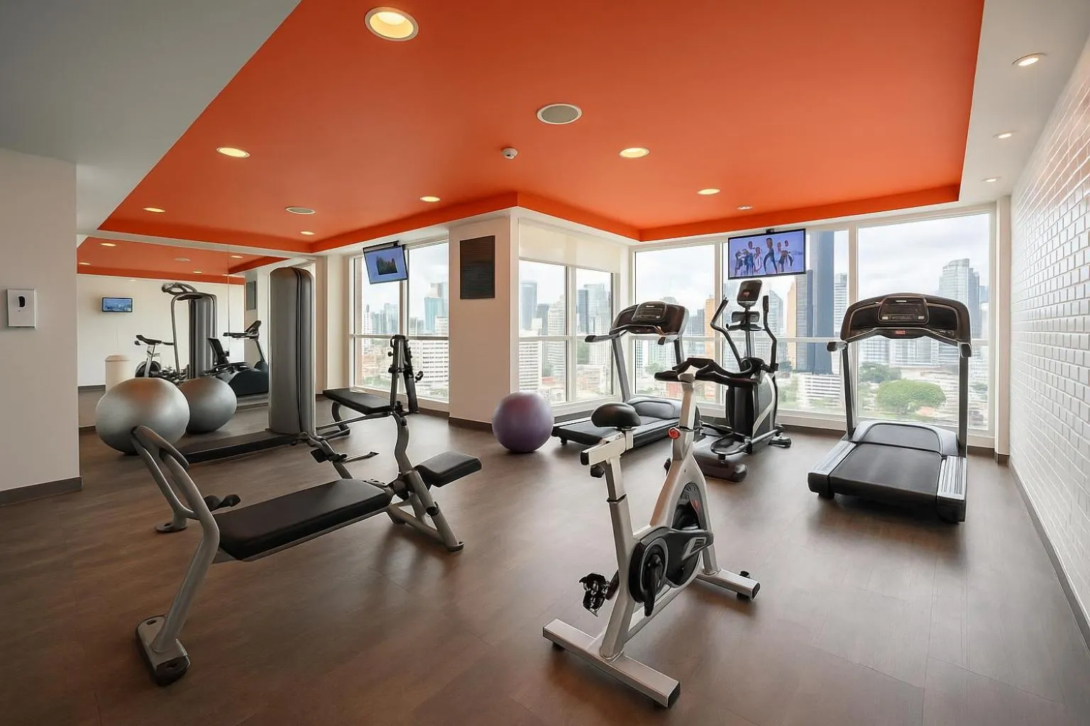 Fitness centre/facilities in Tryp by Wyndham Panama Centro