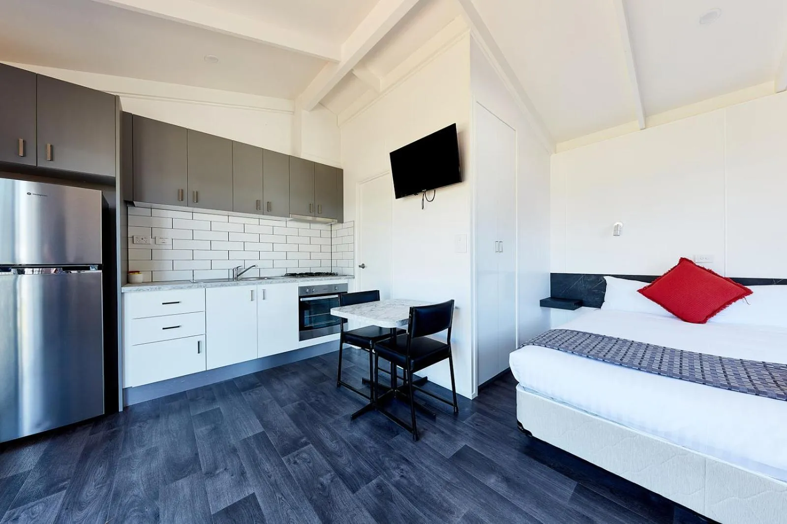 Bed in Torquay Foreshore Caravan Park