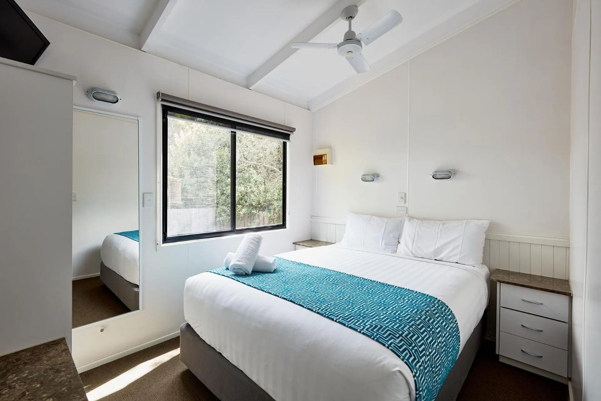 Bed in Torquay Foreshore Caravan Park