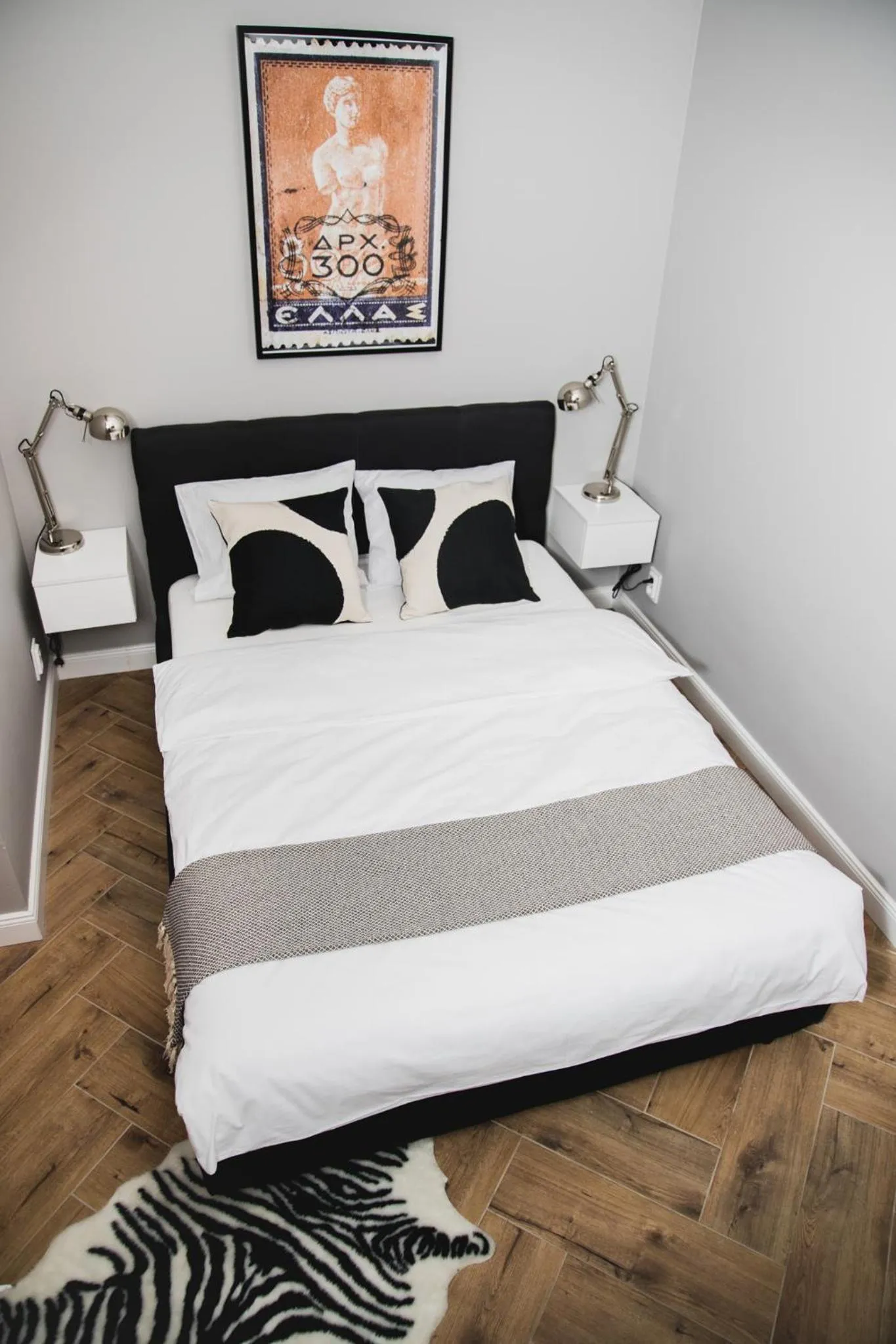 Bed in W1 Katowice