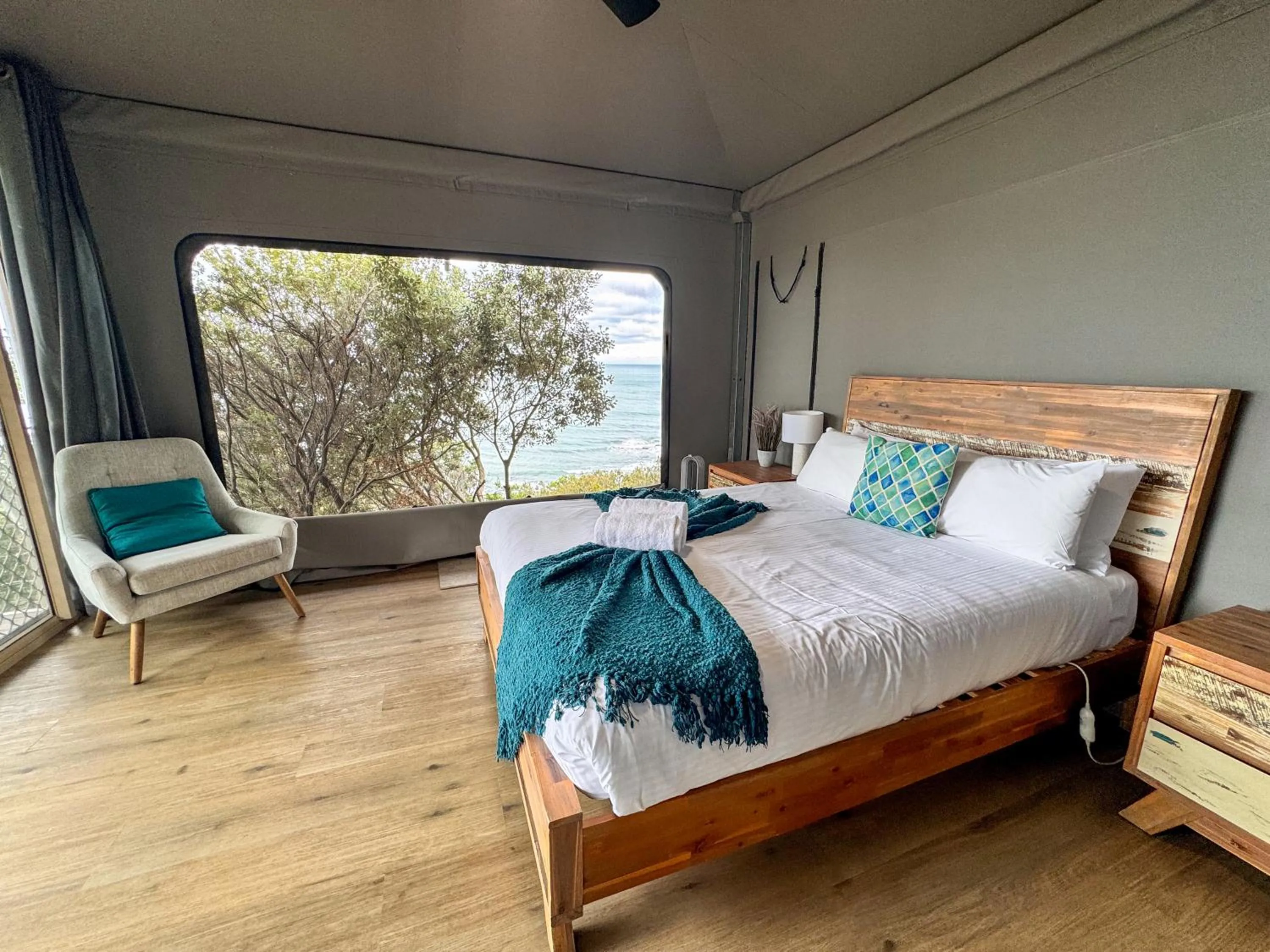 Natural landscape, Bed in Lorne Foreshore Caravan Park
