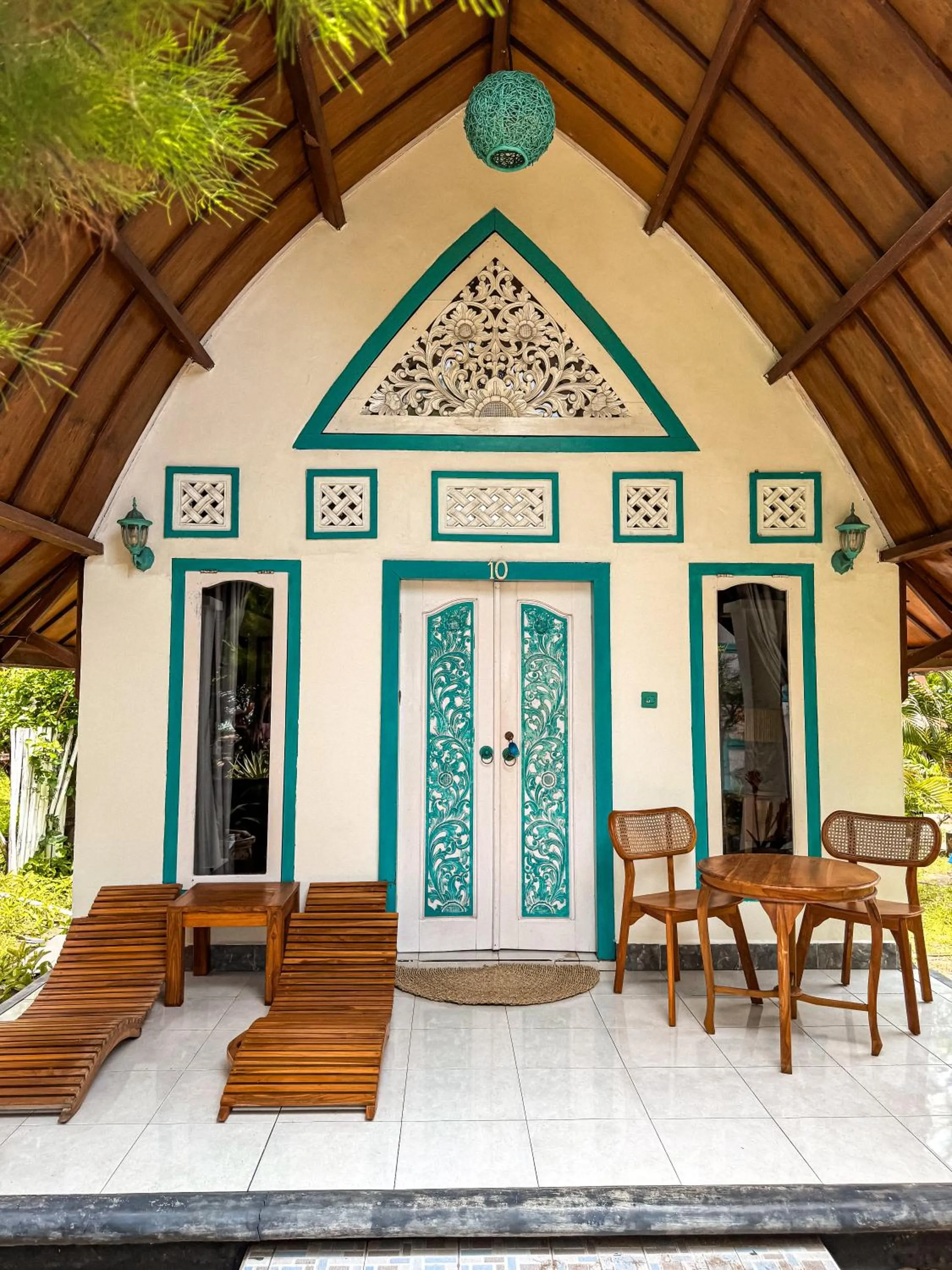 Photo of the whole room in Pelangi Cottages Gili Air