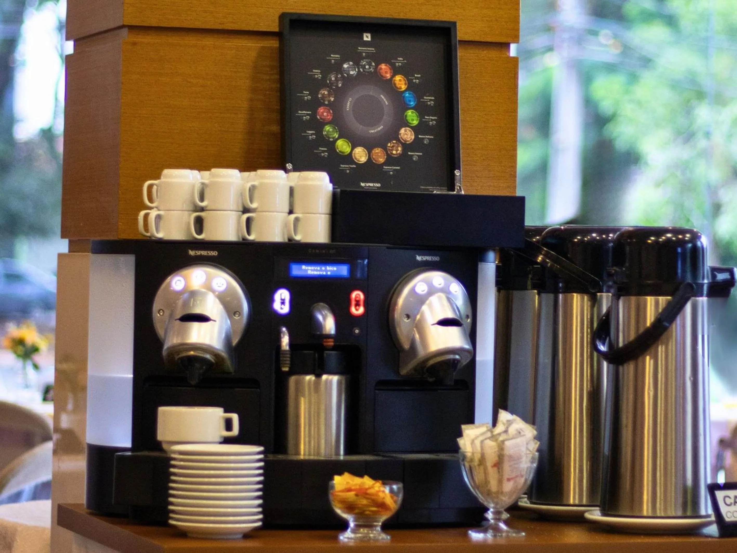 Breakfast in Continental Inn