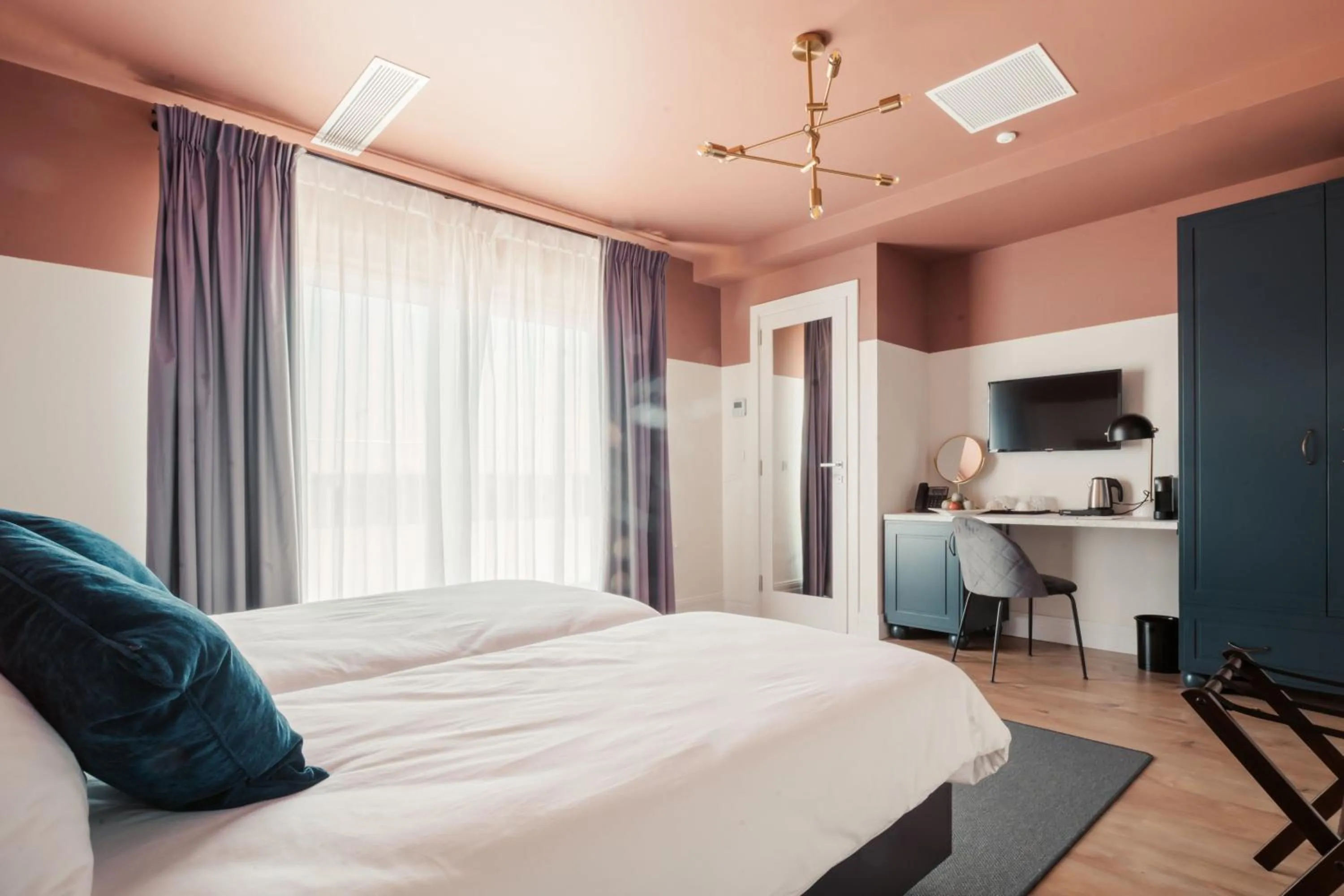 Bed in The Barrister