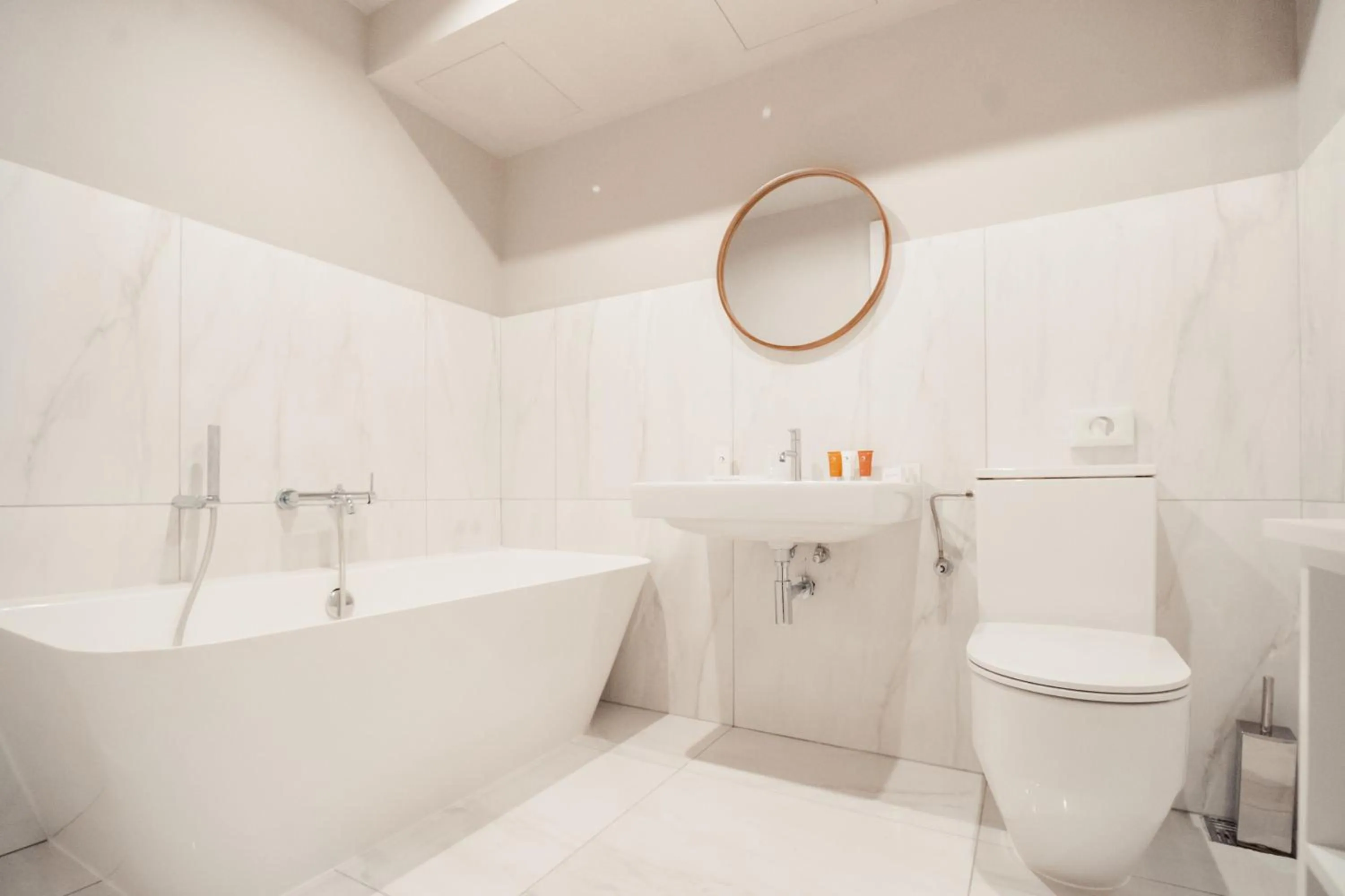 Bathroom in The Barrister