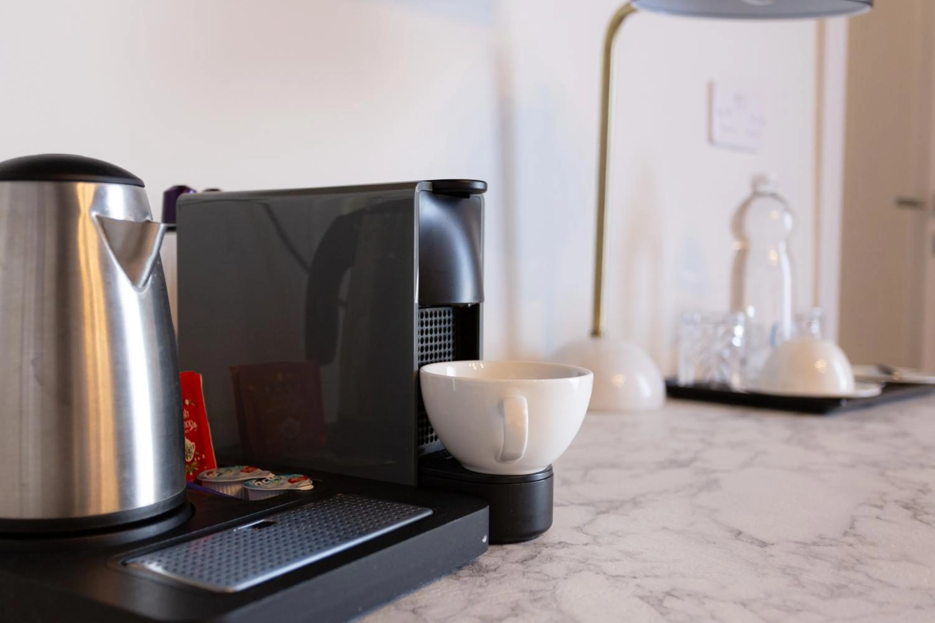Coffee/tea facilities in The Barrister